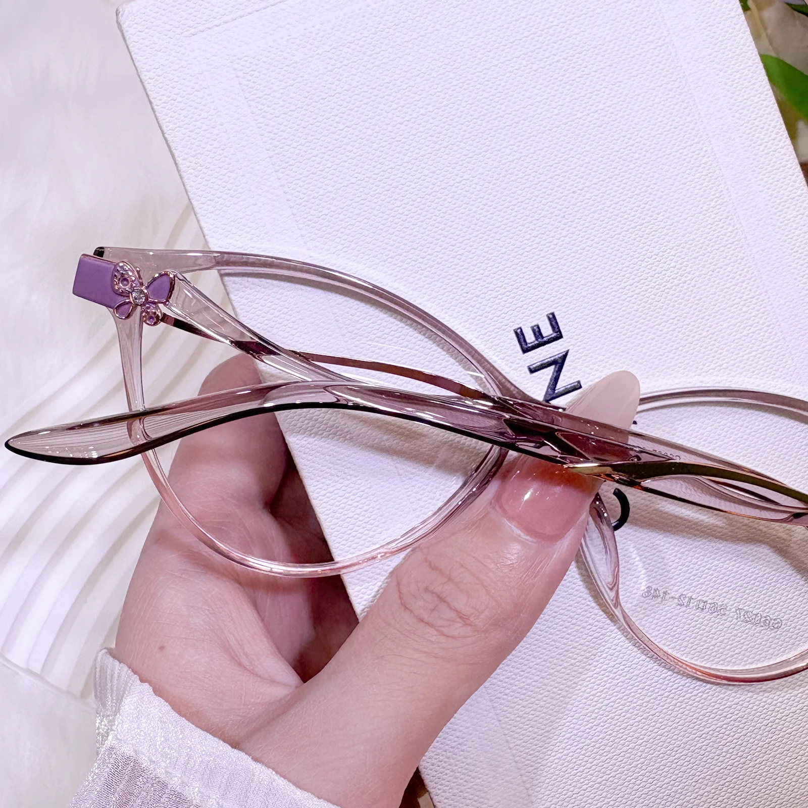 Madi Eyeglasses - Image 9