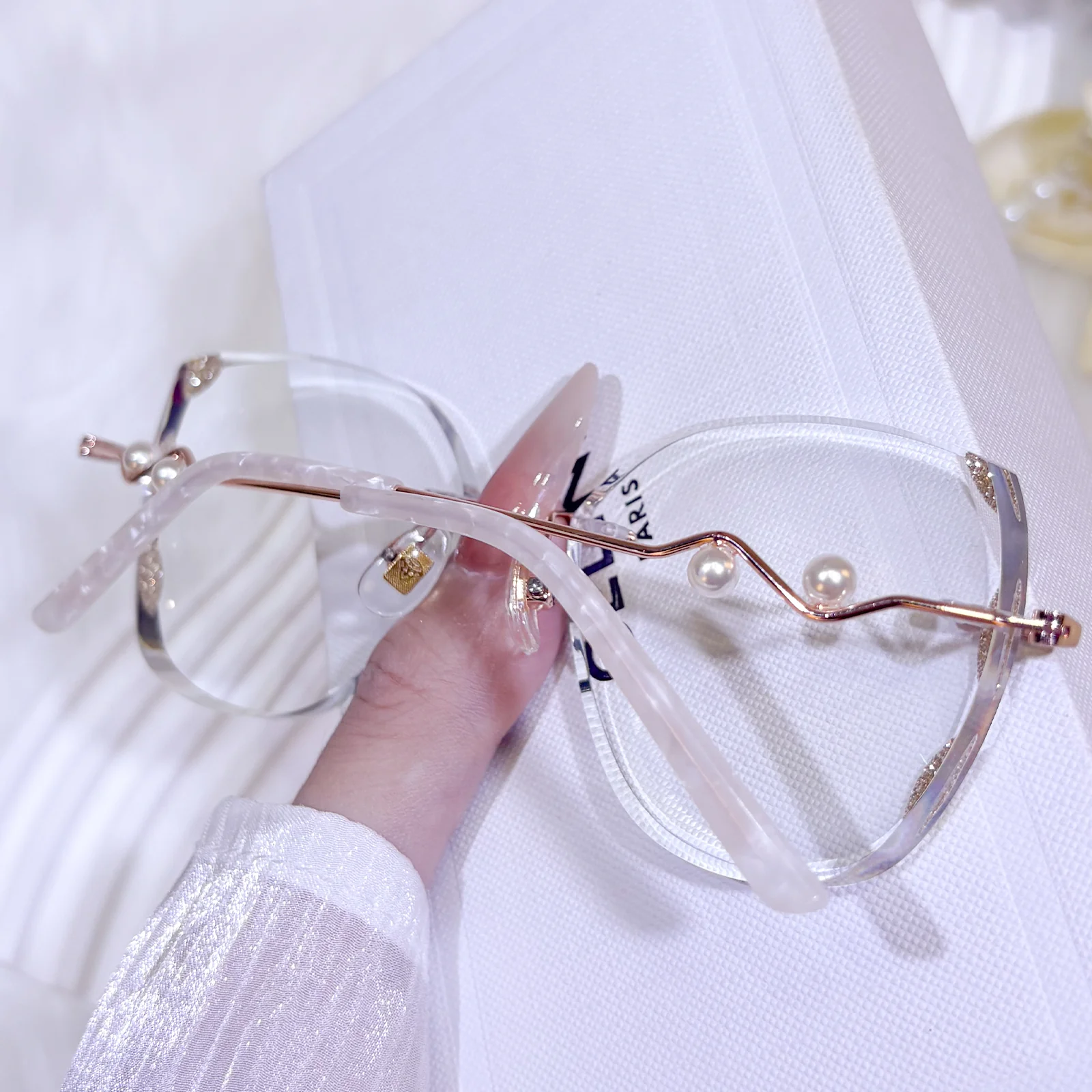 Maven Eyeglasses - Image 12