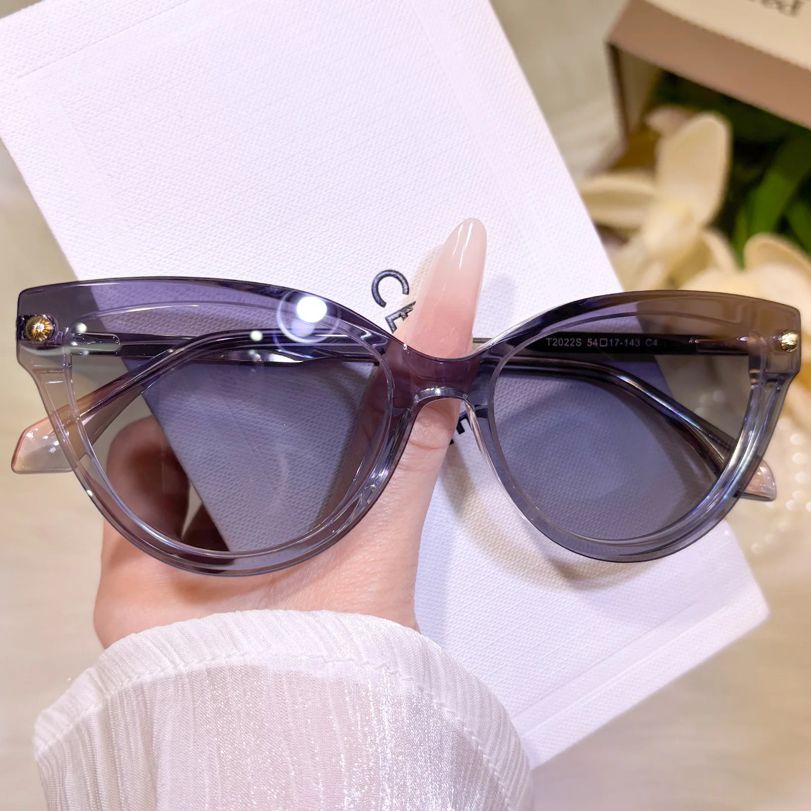Mayra Eyeglasses - Image 10