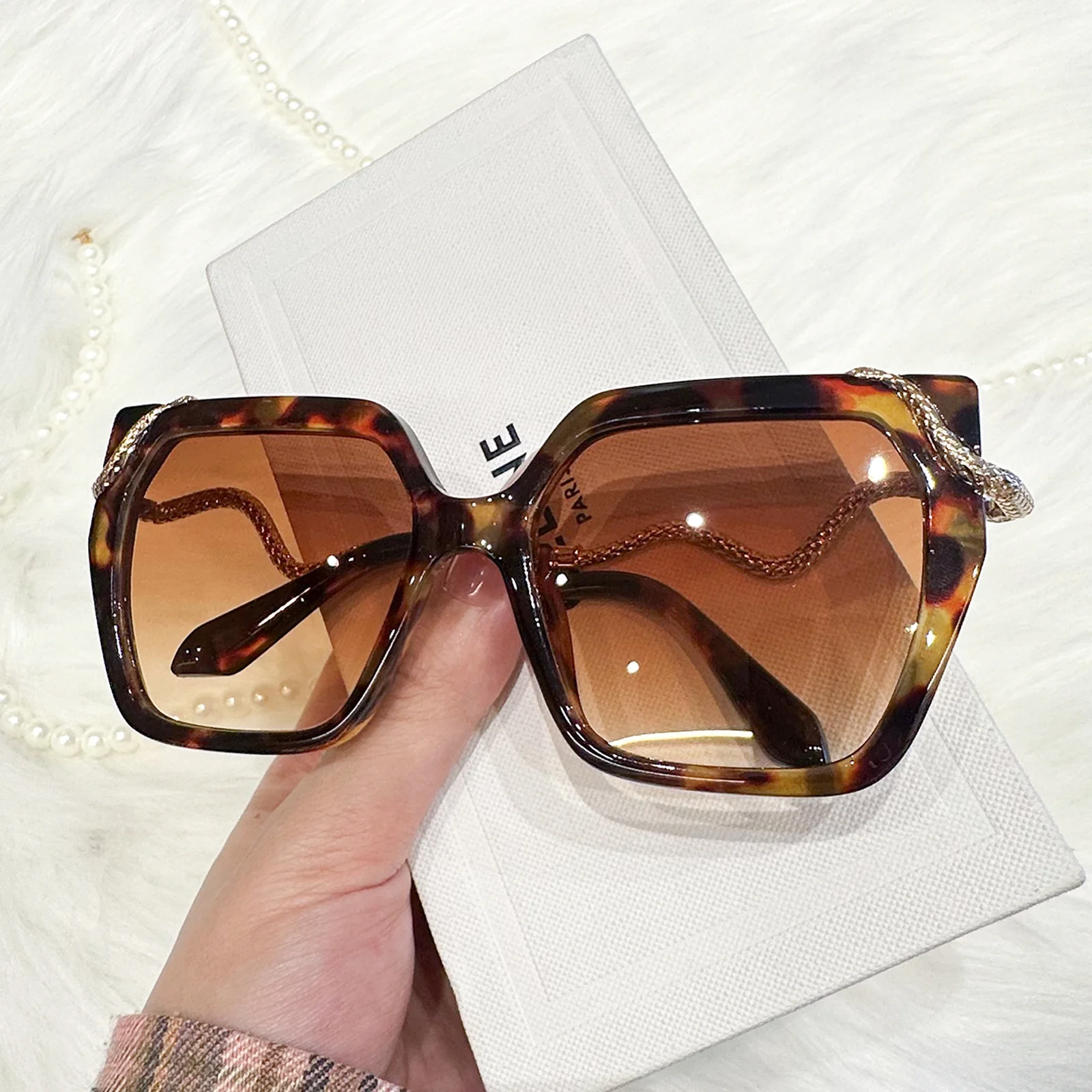 Medusa Sunglasses - Image 3