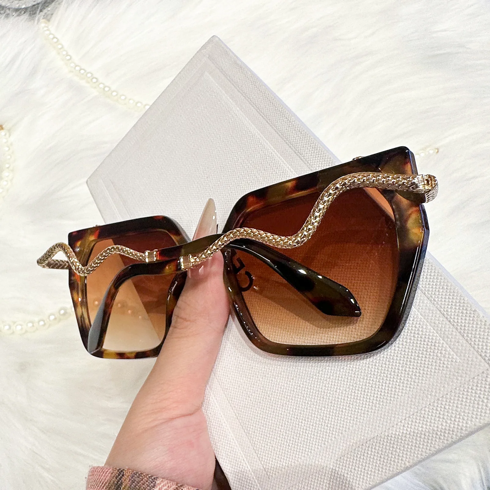 Medusa Sunglasses - Image 7