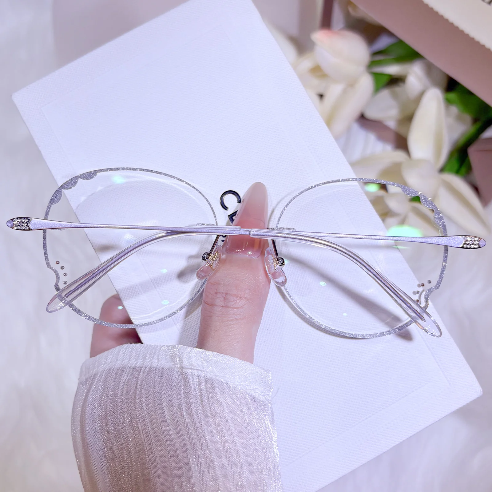 Mercy Eyeglasses - Image 11