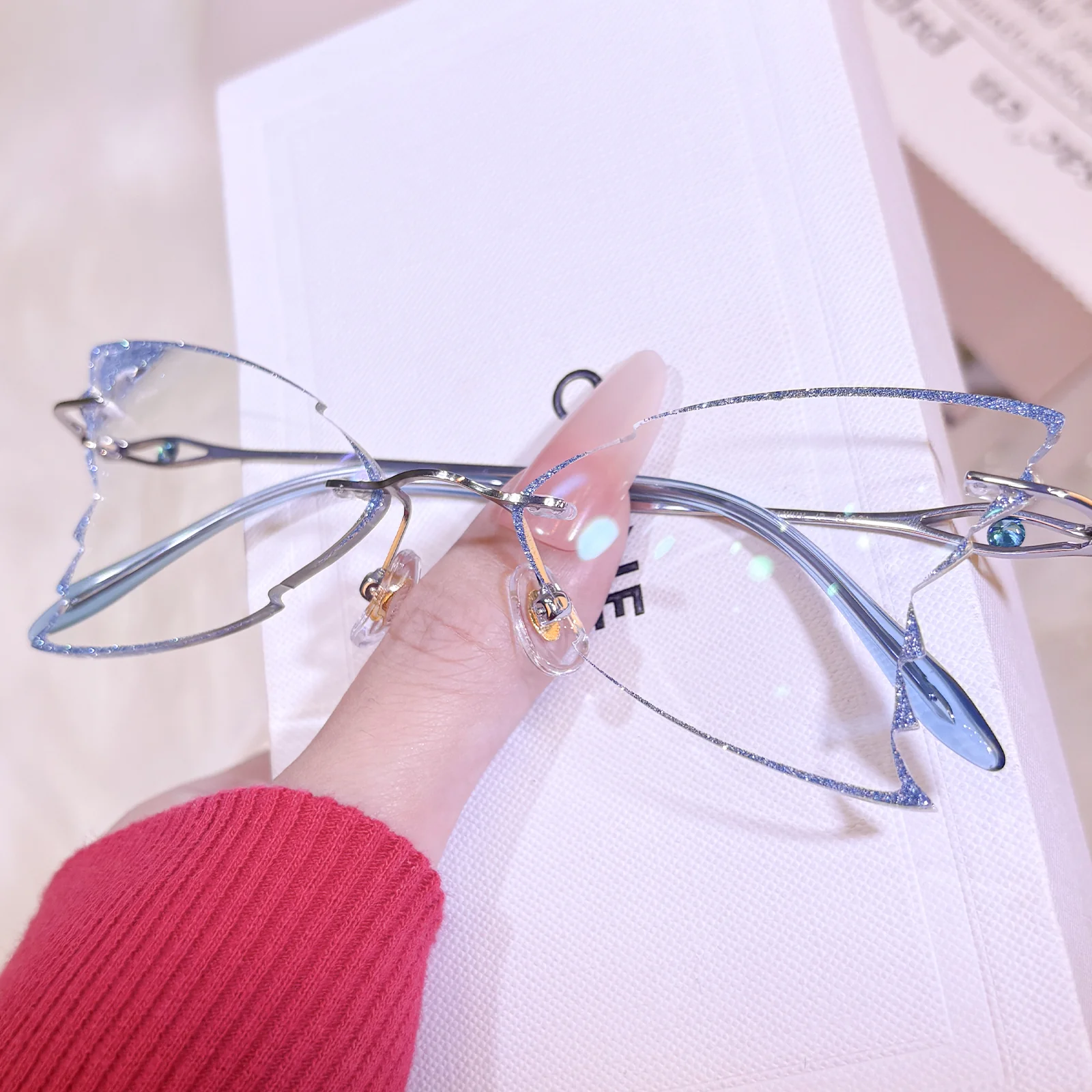 Mermaid Eyeglasses - Image 4