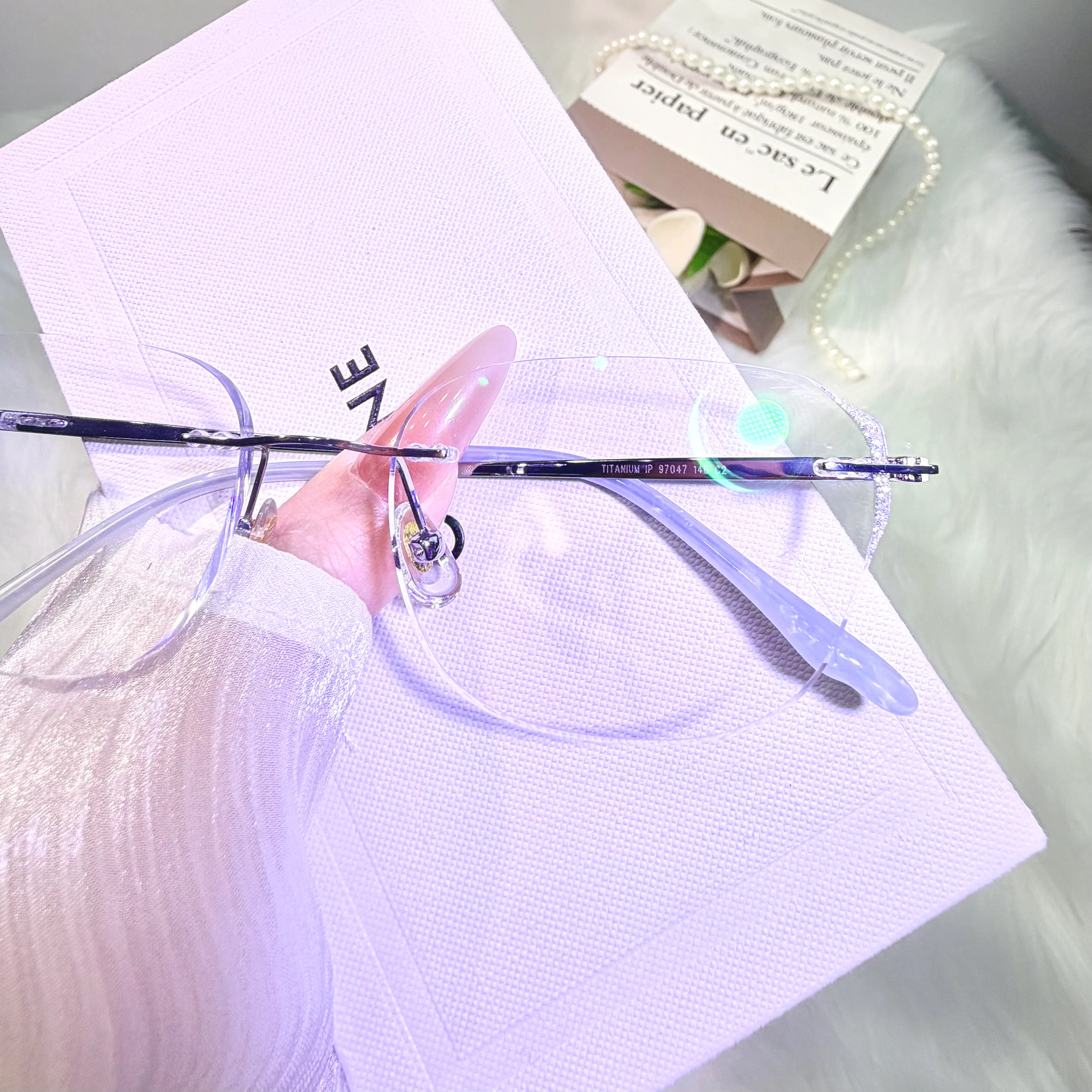 Miri Eyeglasses - Image 10
