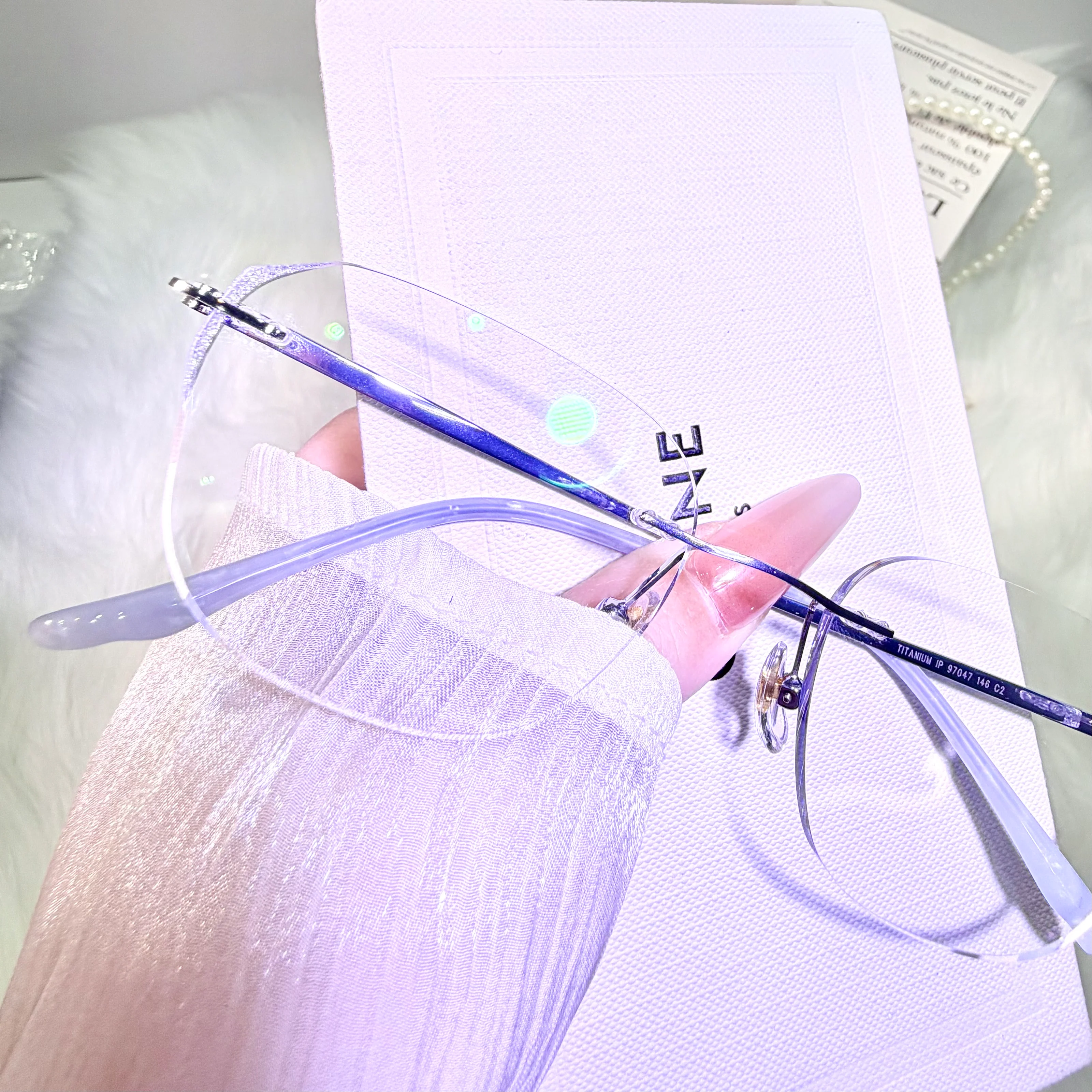 Miri Eyeglasses - Image 12