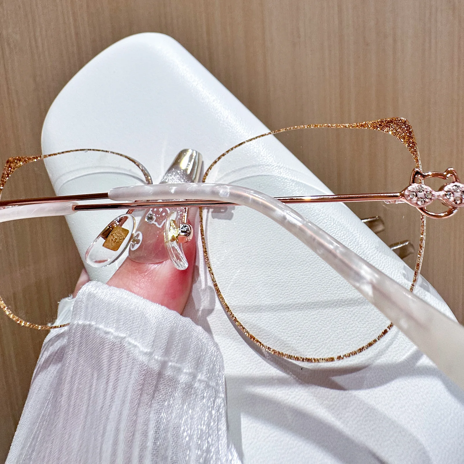 Moka Eyeglasses - Image 7