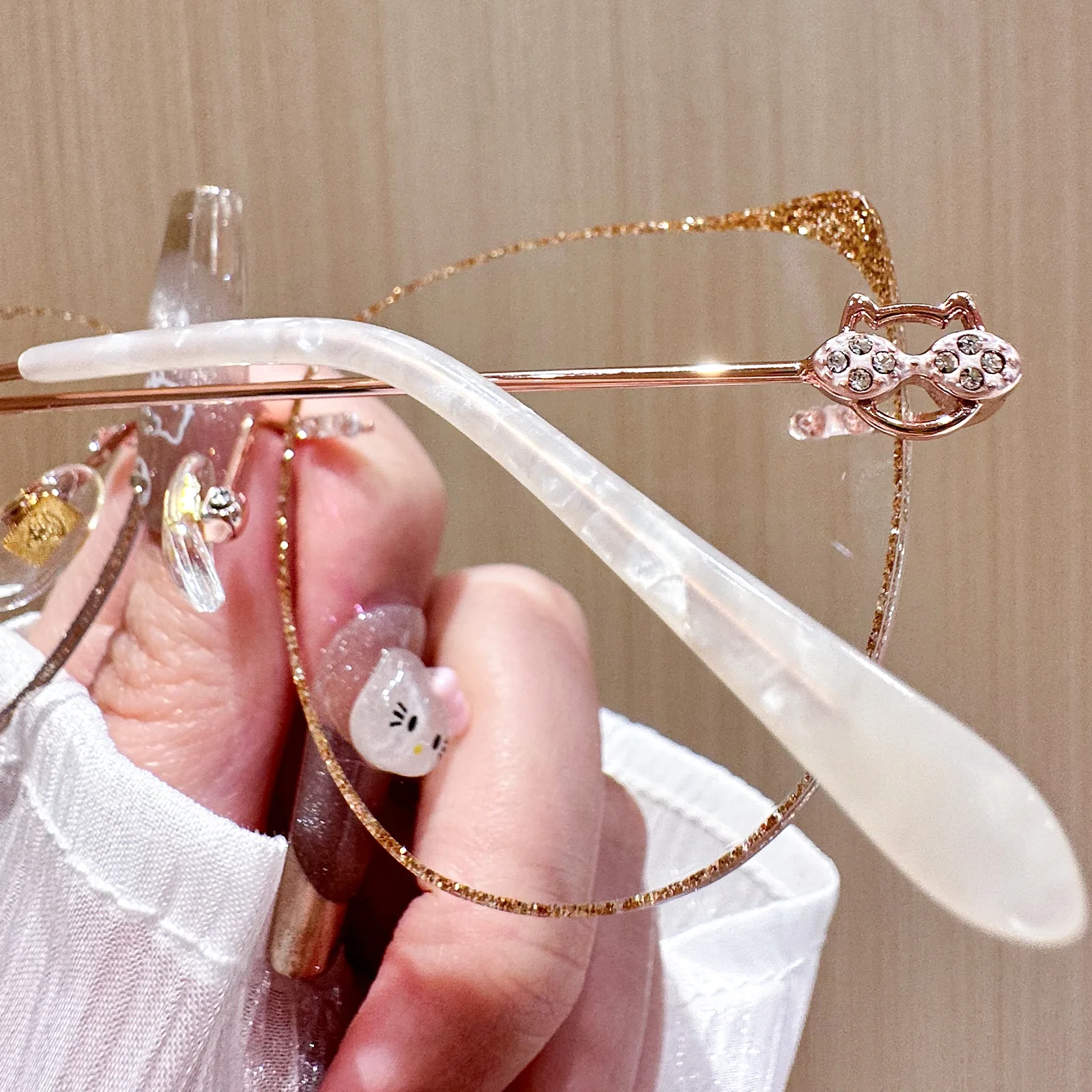Moka Eyeglasses - Image 8