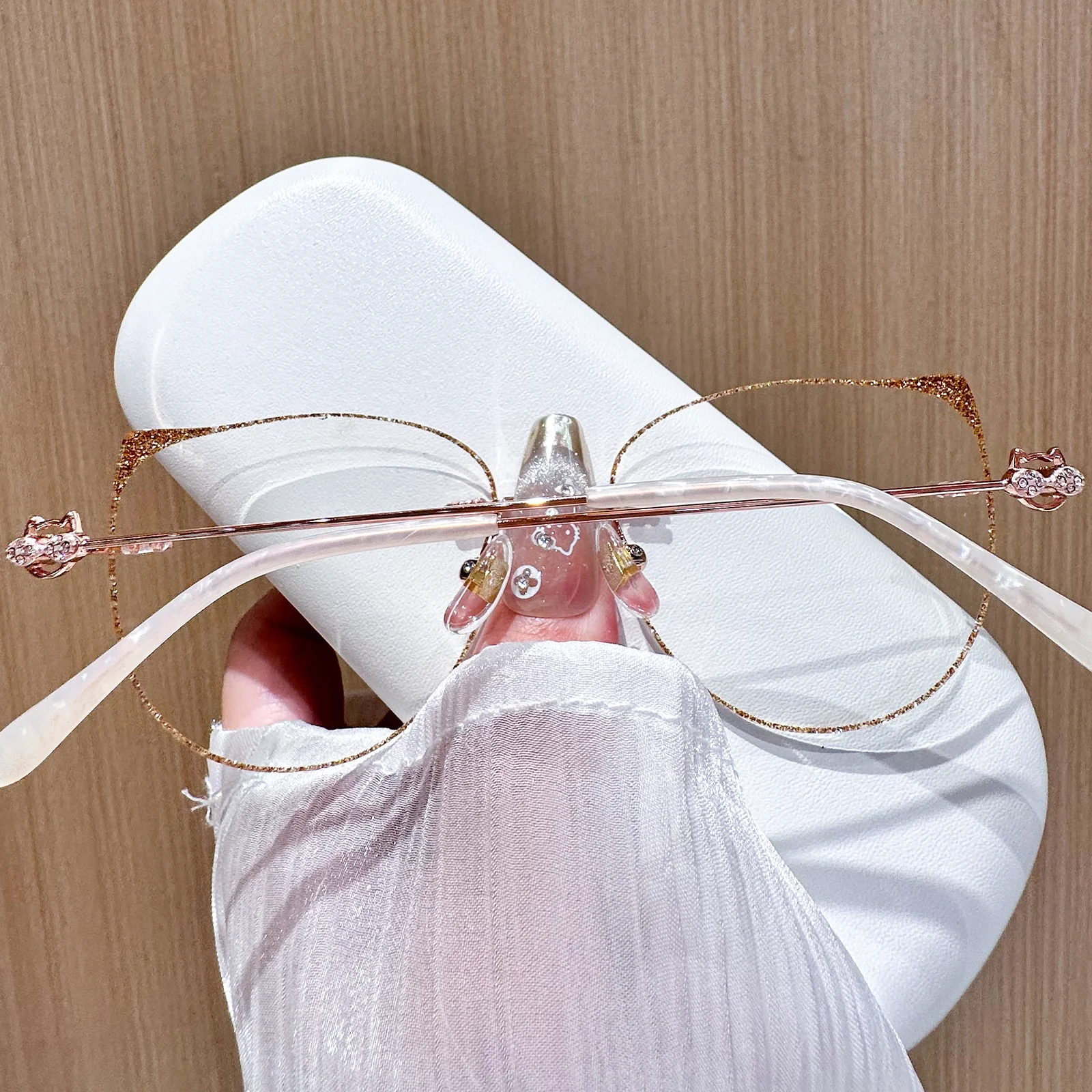 Moka Eyeglasses - Image 9