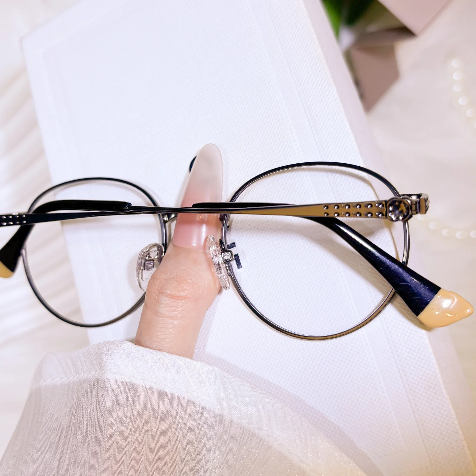 Murphy Eyeglasses - Image 6