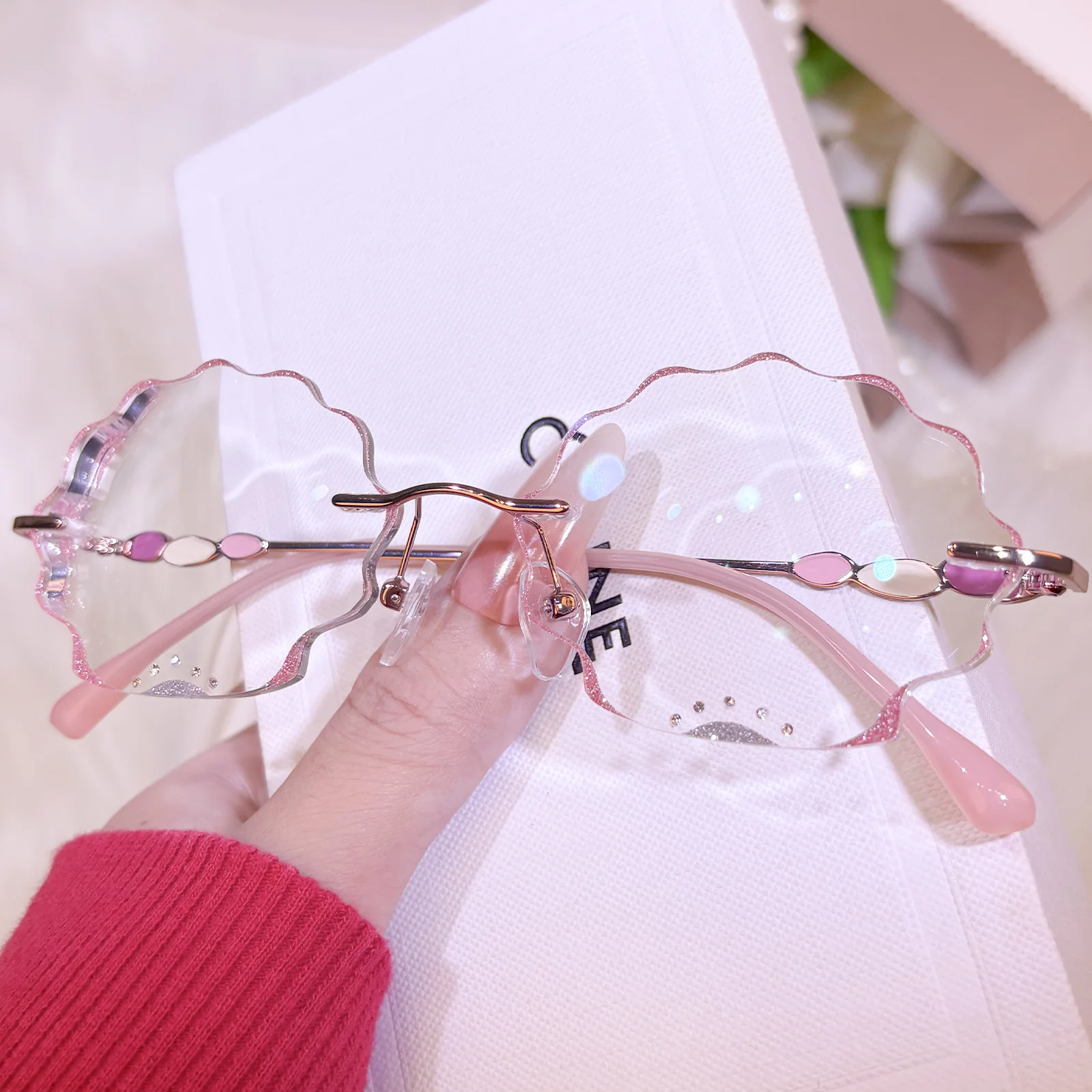 Nami Eyeglasses - Image 5