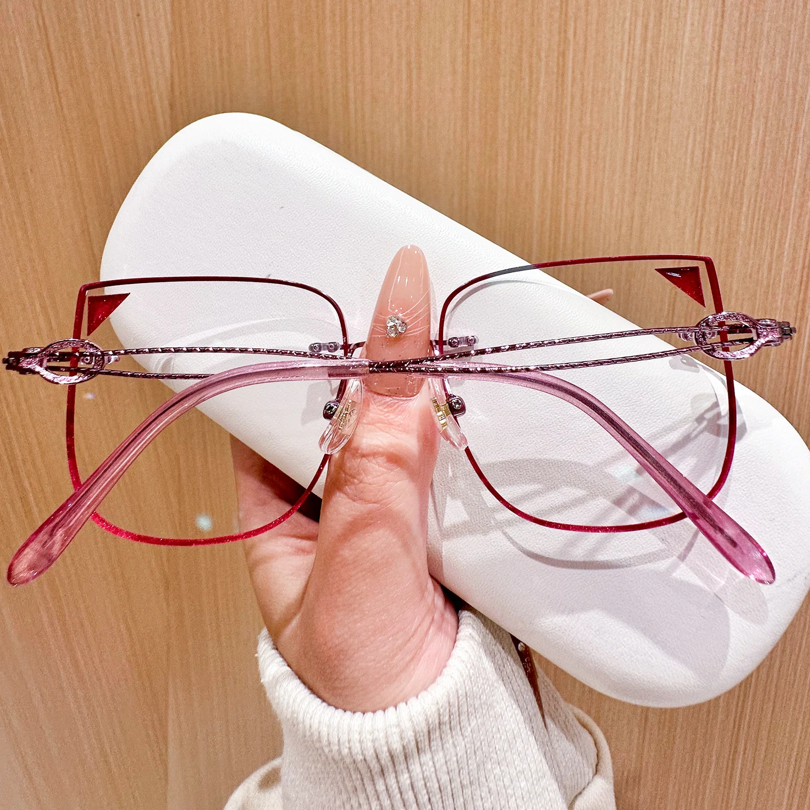 Neko Eyeglasses - Image 19