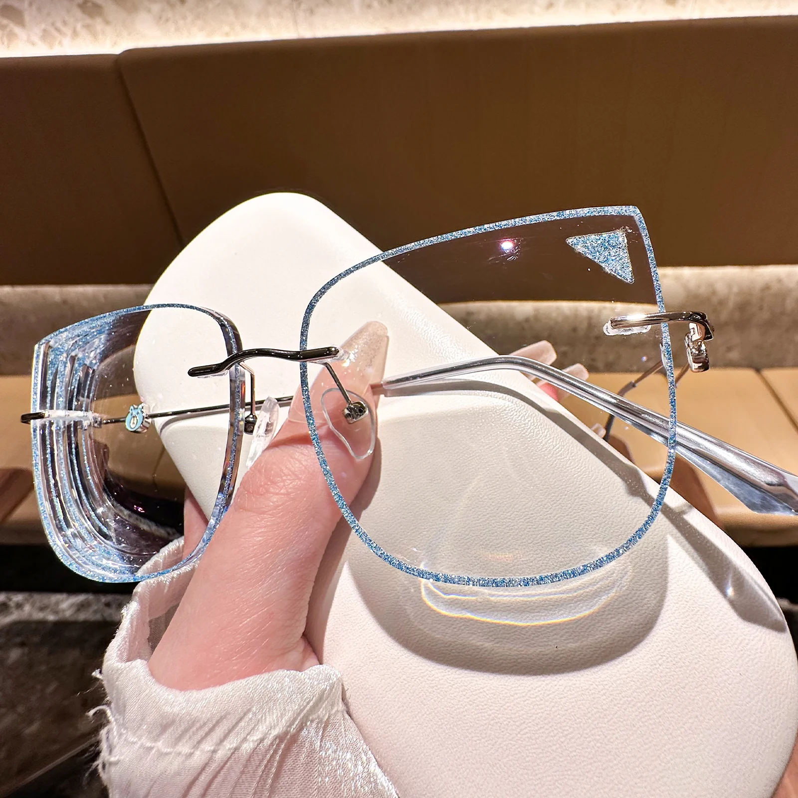 Neko Eyeglasses - Image 31