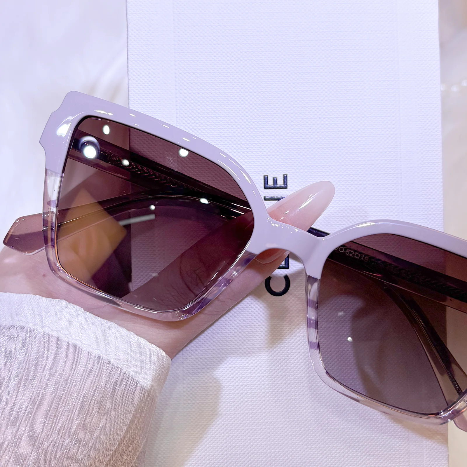 Nevie Sunglasses - Image 7
