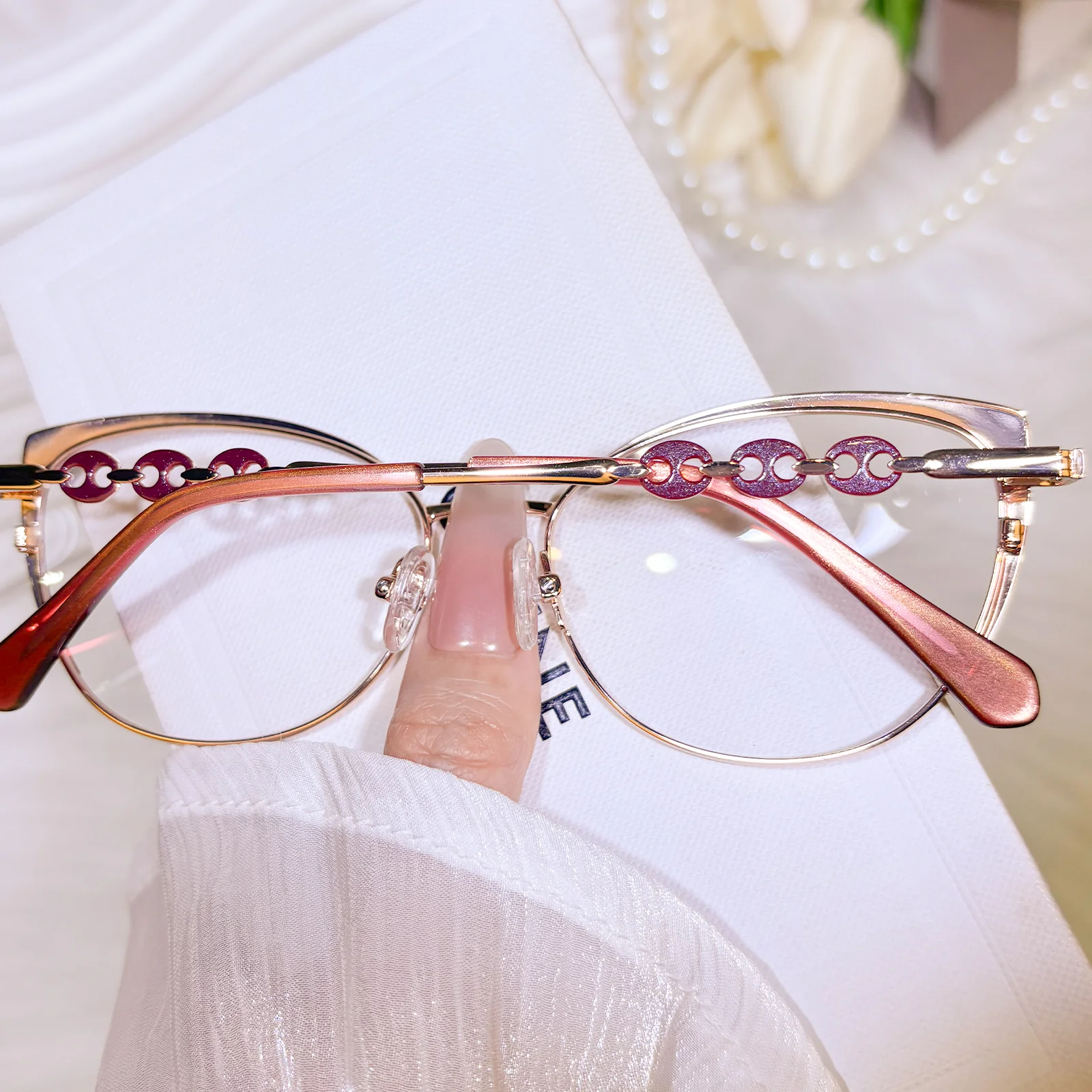 Niquita Eyeglasses - Image 12