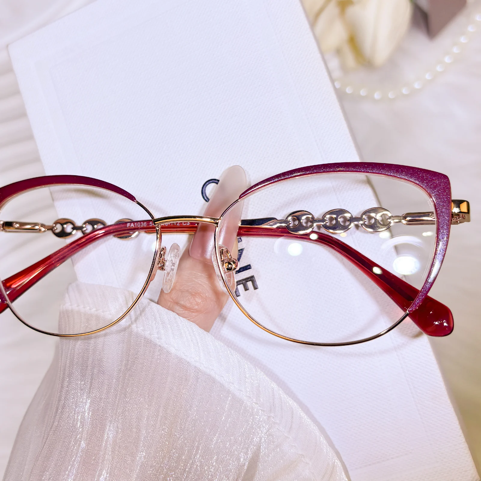 Niquita Eyeglasses - Image 9