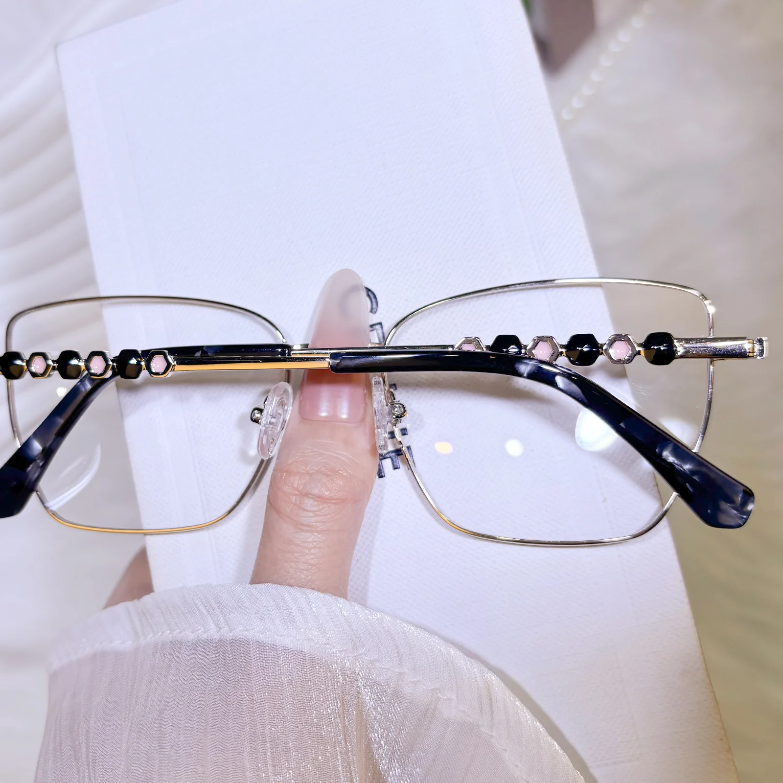 Norma Eyeglasses - Image 6