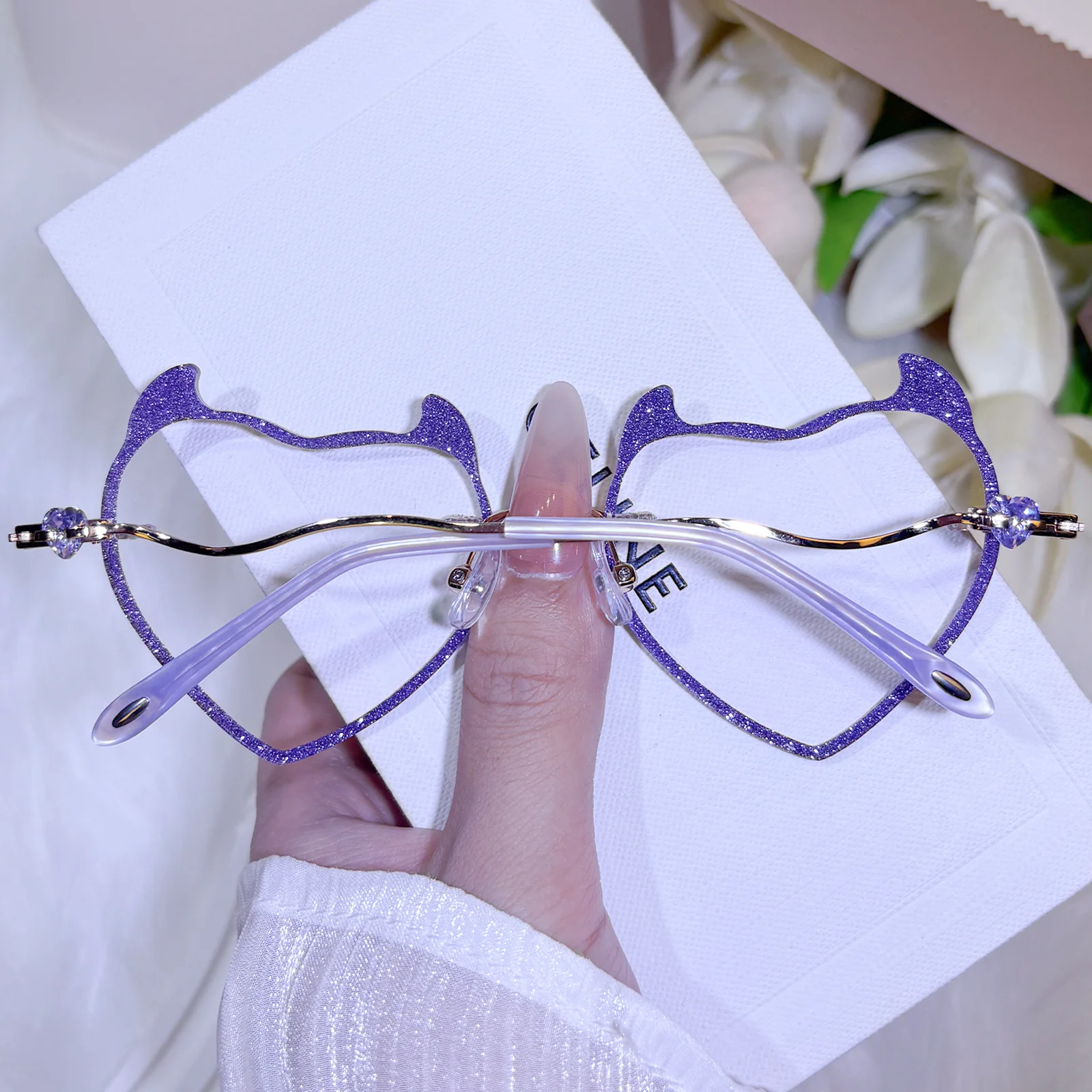 Nox Eyeglasses - Image 14