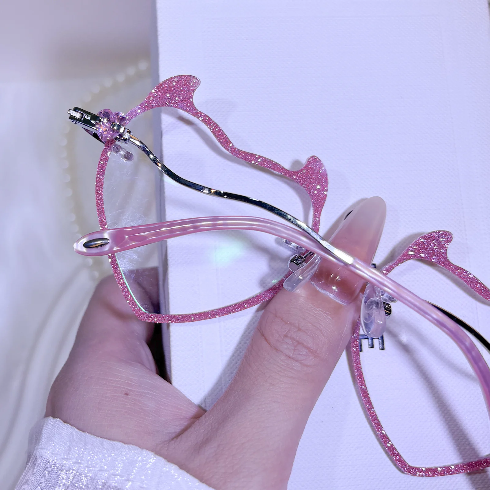 Nox Eyeglasses - Image 6