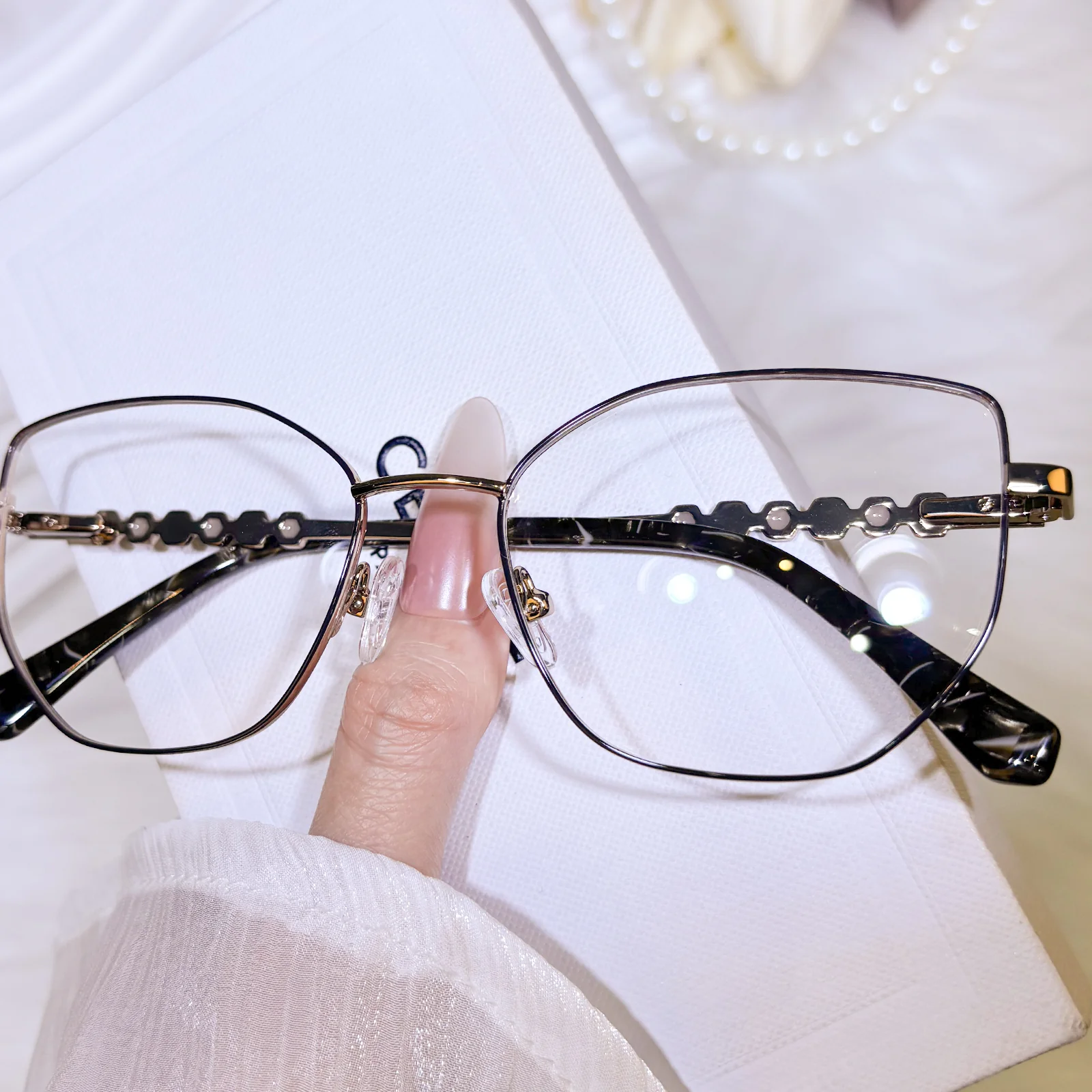 Nyby Eyeglasses - Image 3