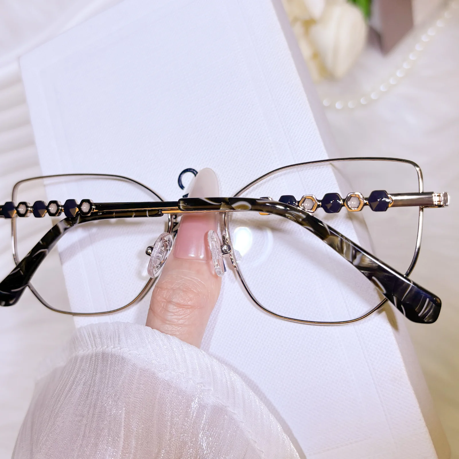Nyby Eyeglasses - Image 6