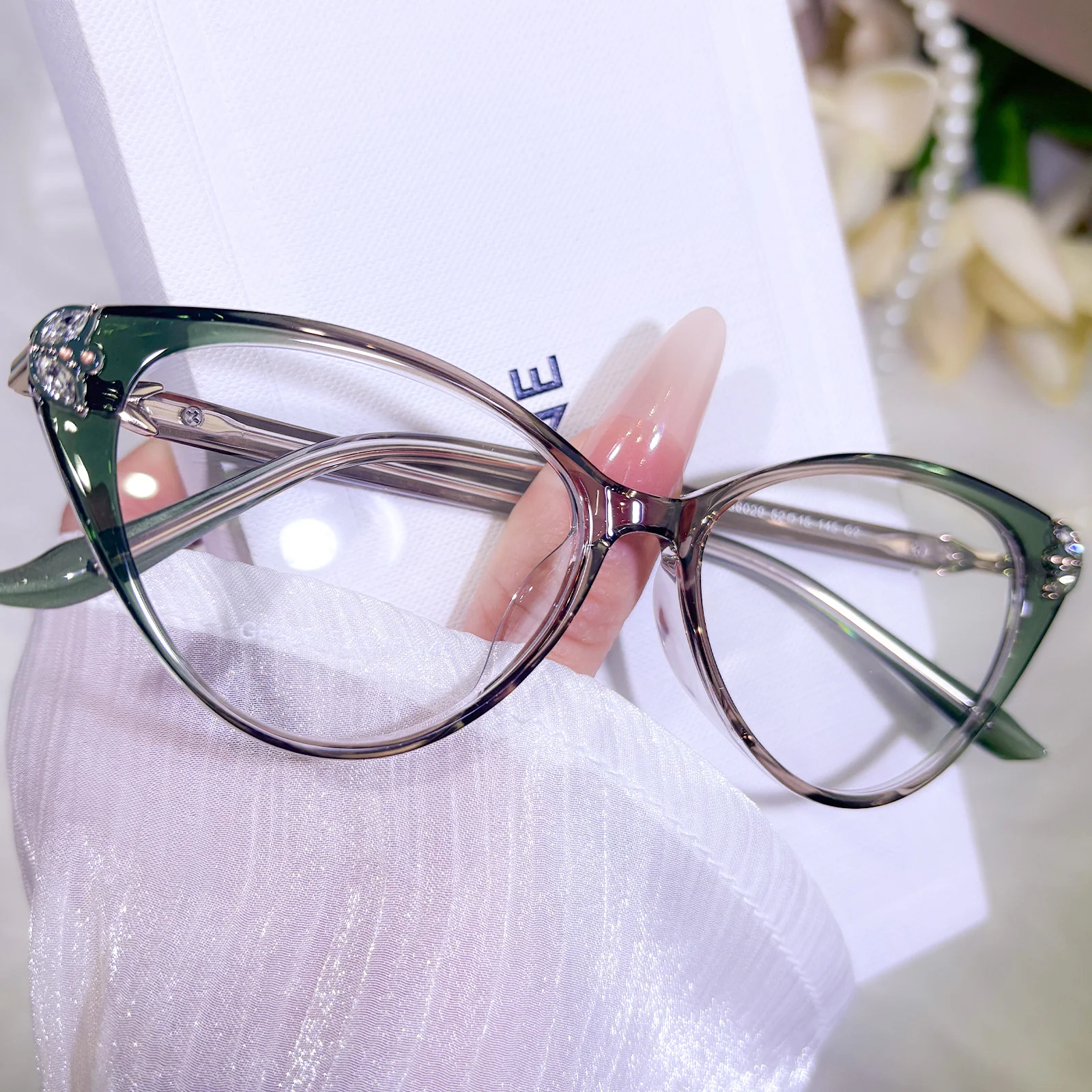 Onyx Eyeglasses - Image 8