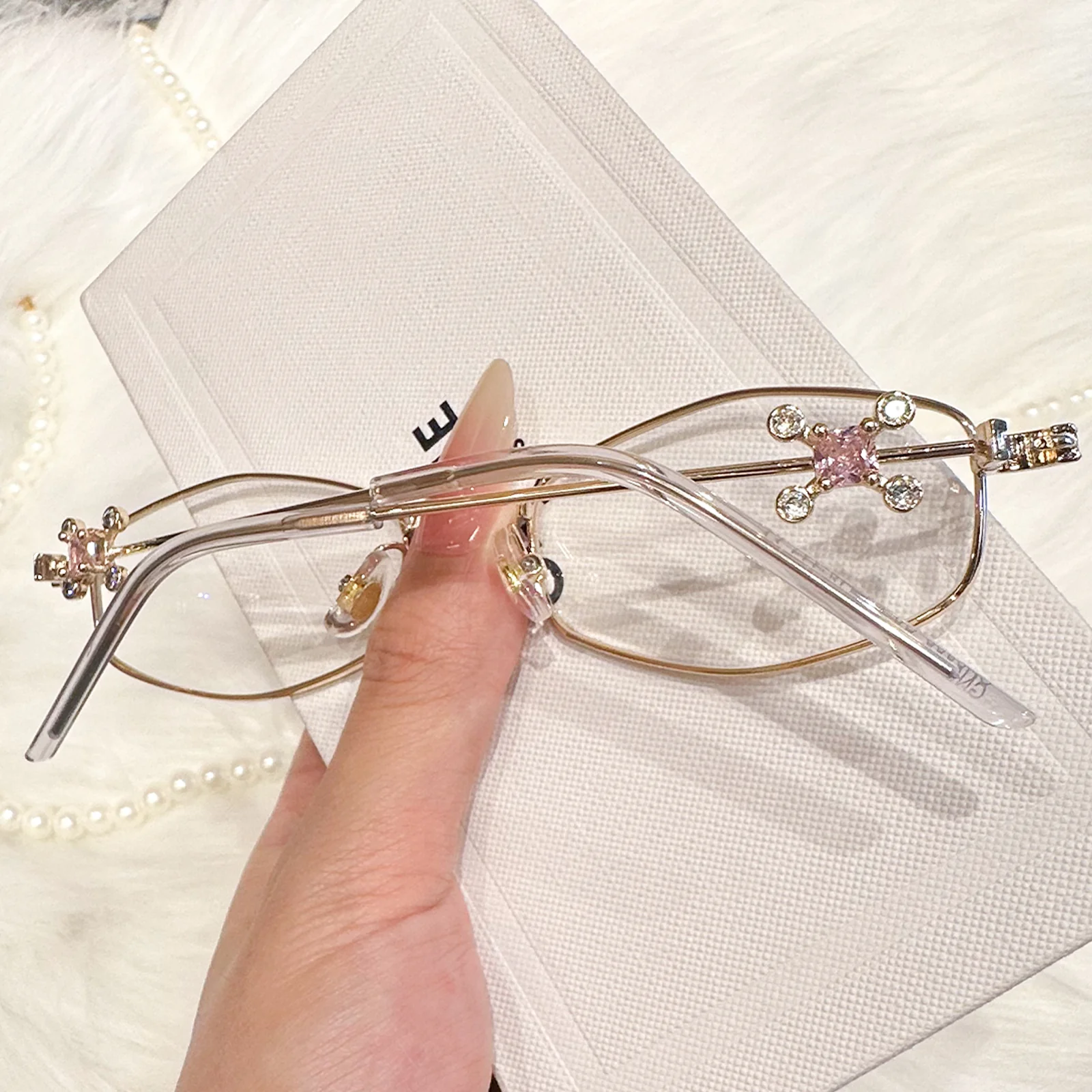 Ottilie Eyeglasses - Image 23