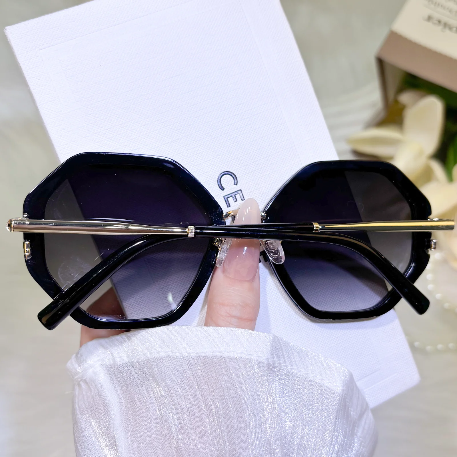Palo Sunglasses - Image 11