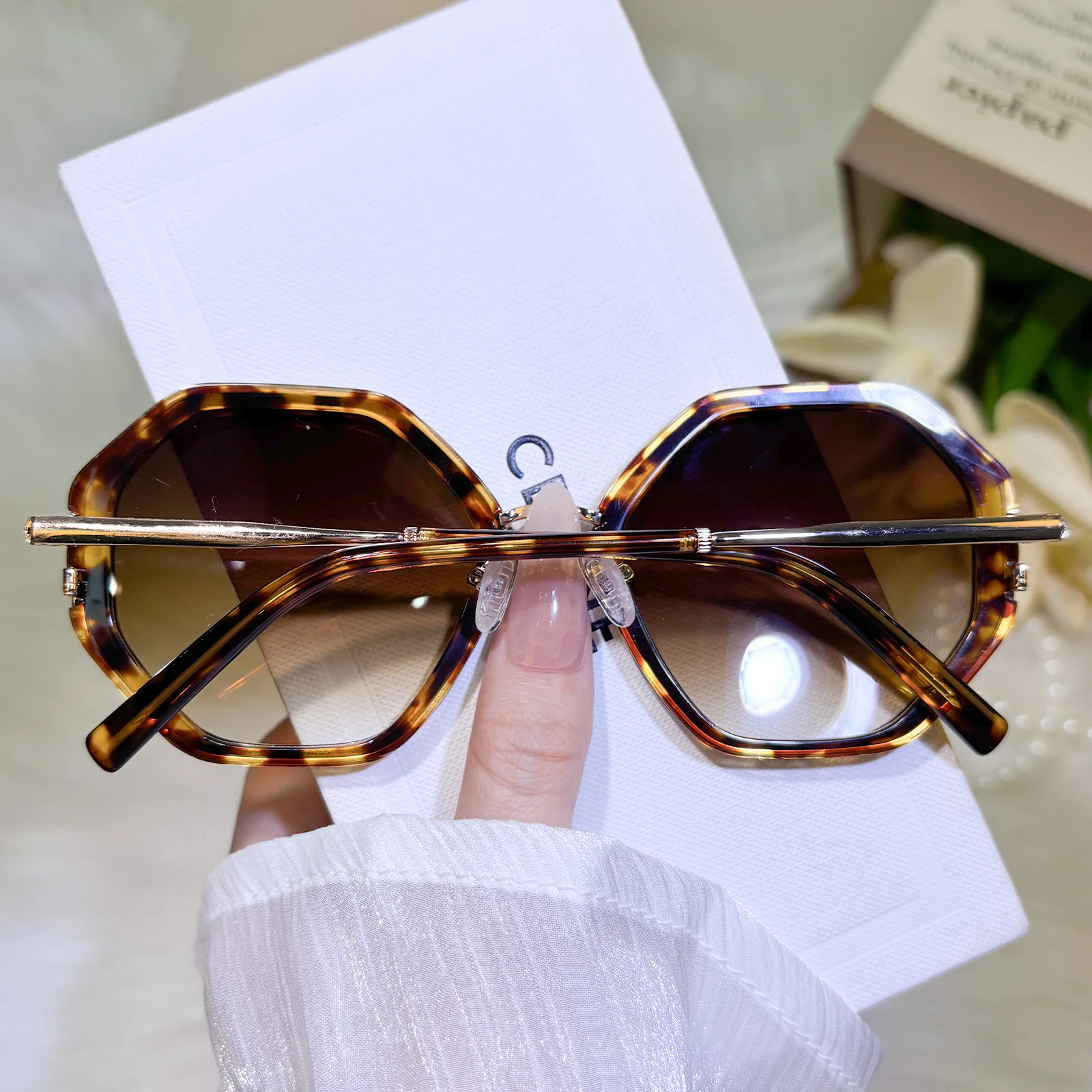 Palo Sunglasses - Image 4