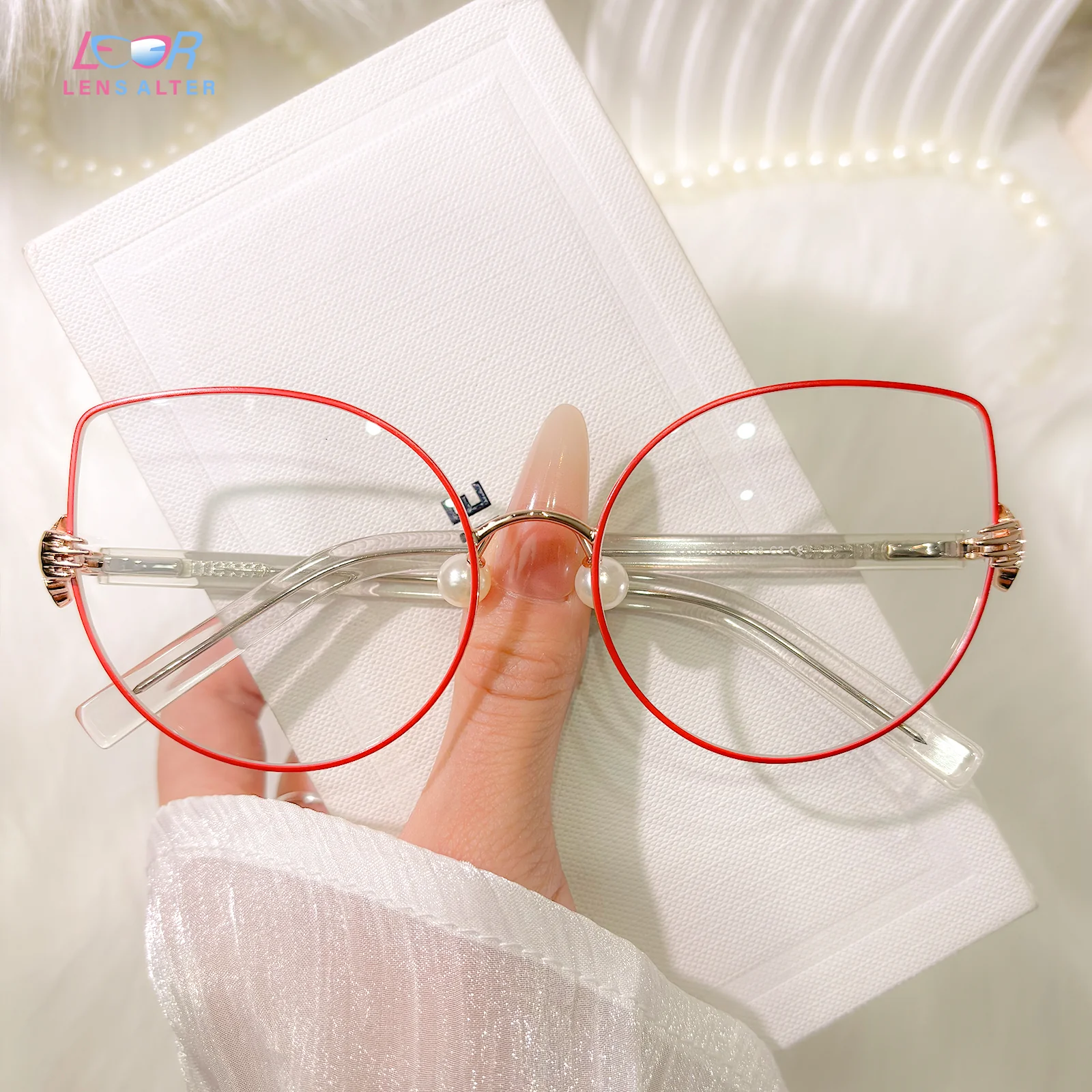 Perla Eyeglasses