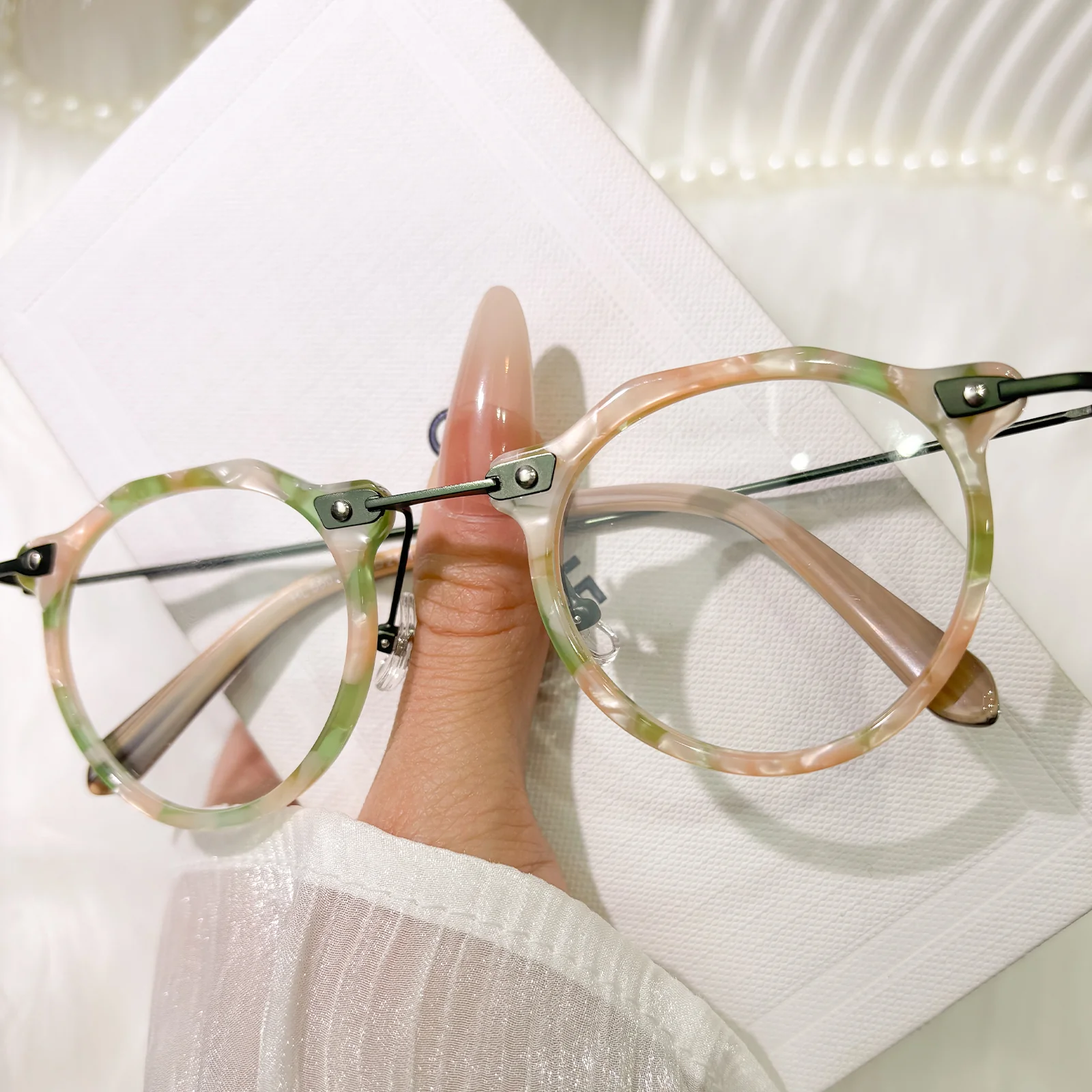 Petal Eyeglasses - Image 2