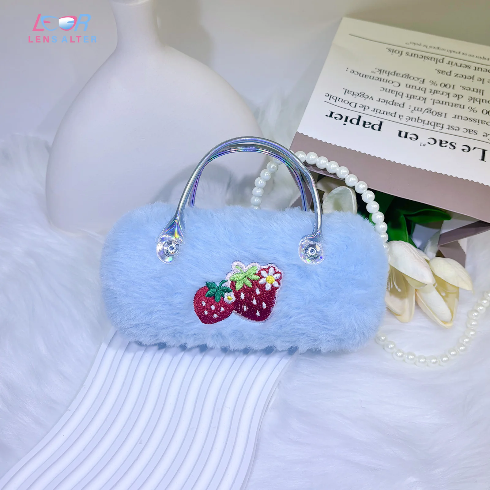 Strawberry Glasses Case - Image 3