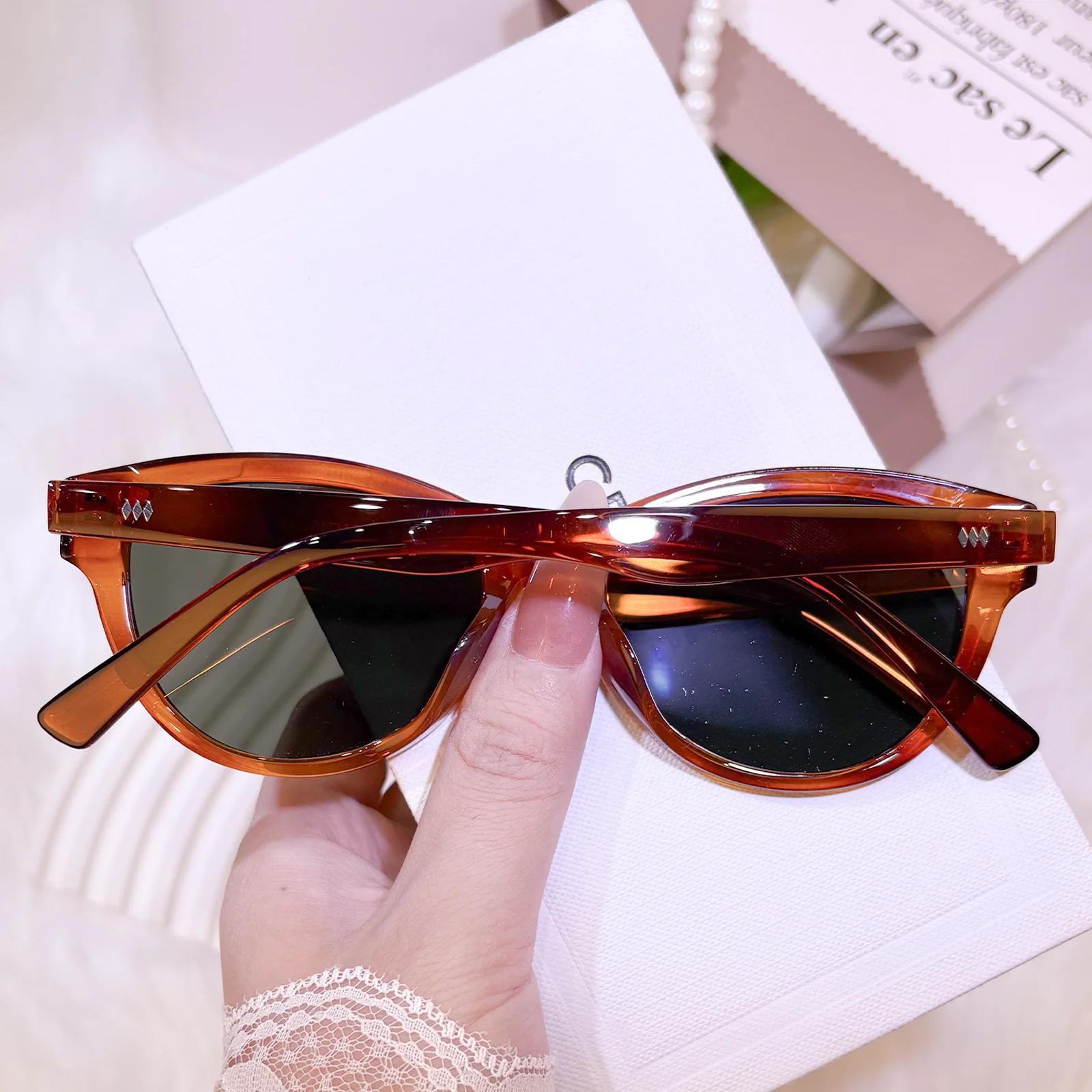 Poppy sunglasses - Image 9