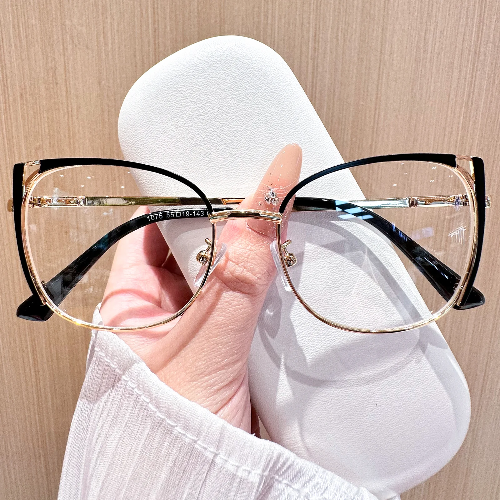 Regan Eyeglasses - Image 3