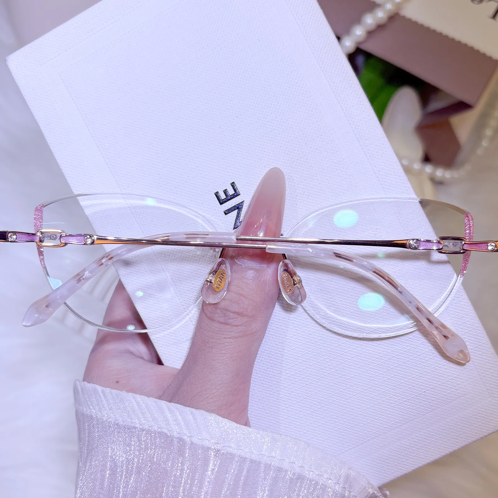 Reina Eyeglasses - Image 2