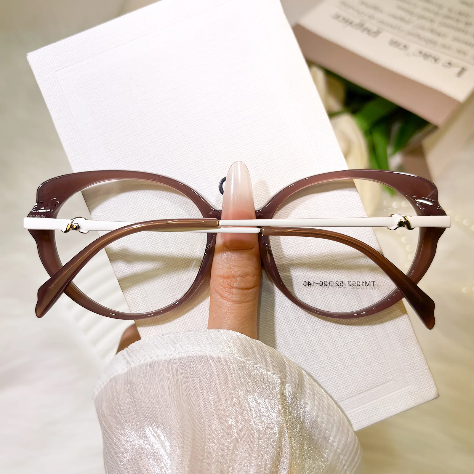 Reno Eyeglasses - Image 10