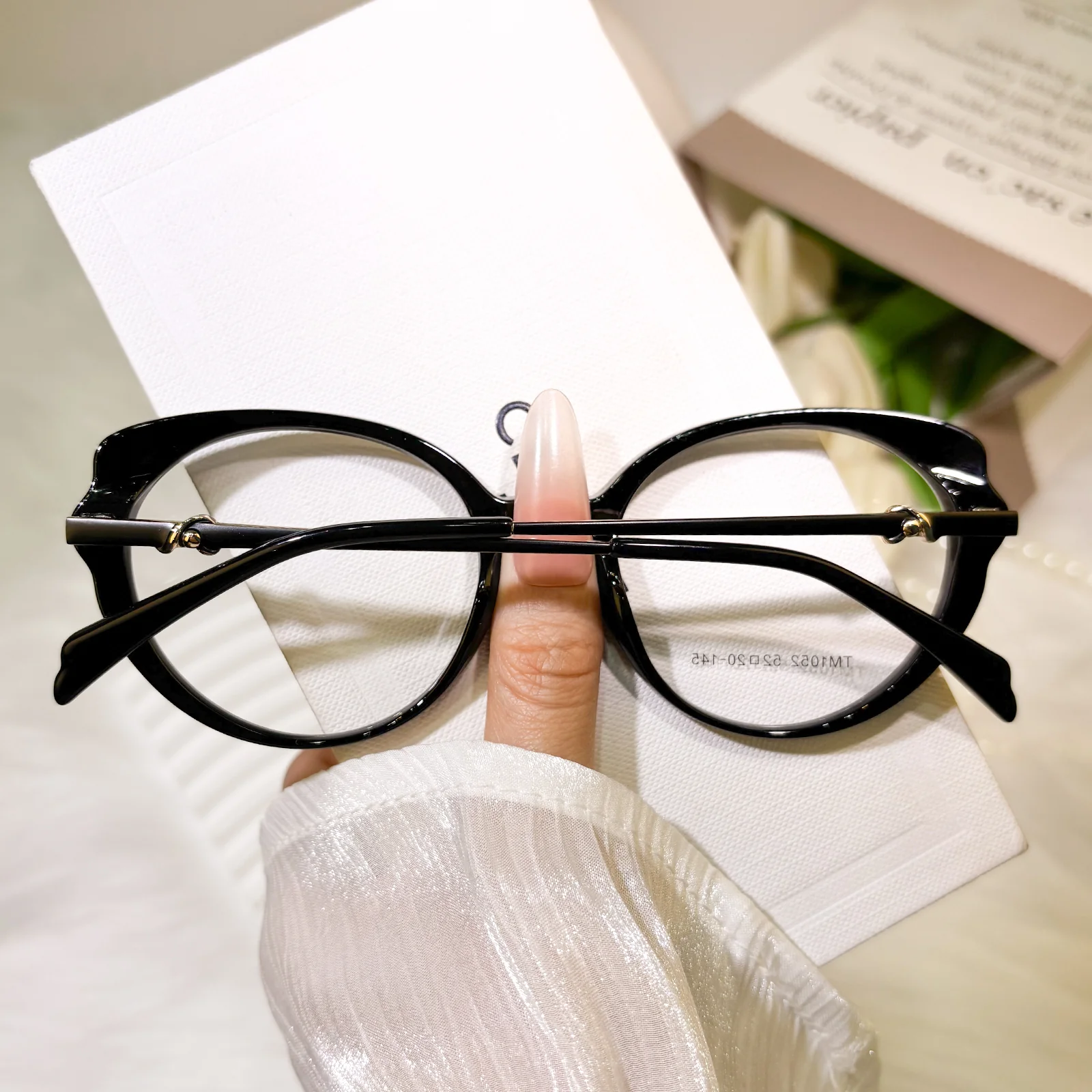 Reno Eyeglasses - Image 4