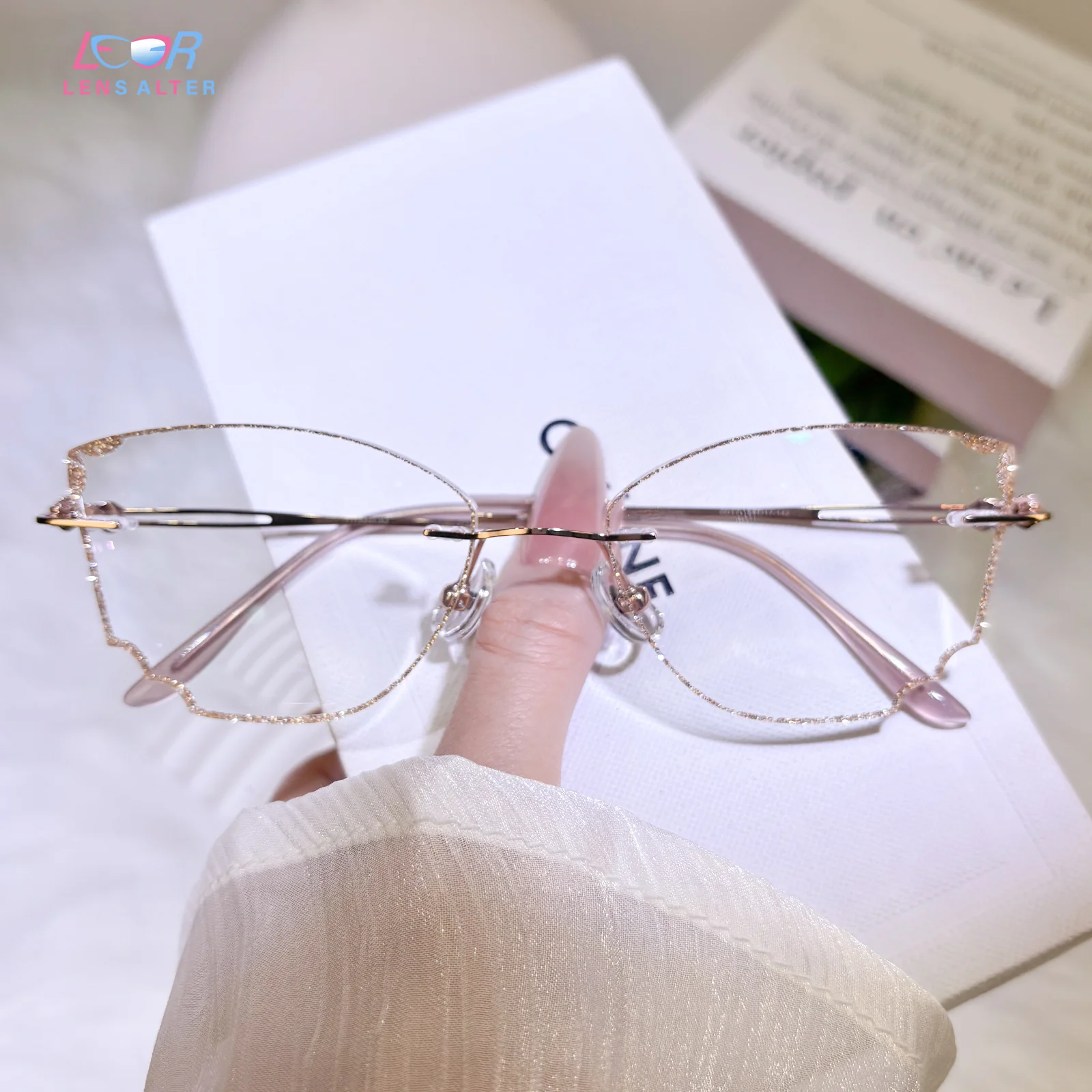 Reyna Eyeglasses - Image 10