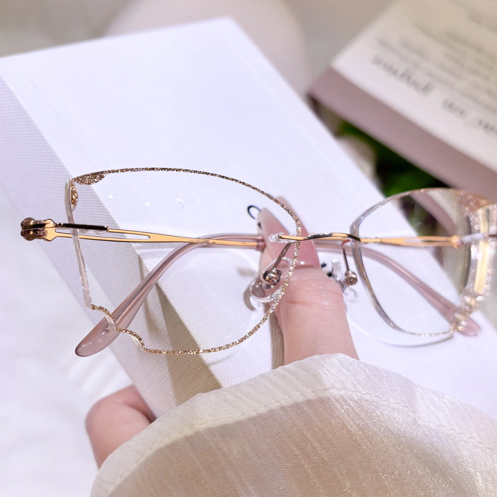 Reyna Eyeglasses - Image 11