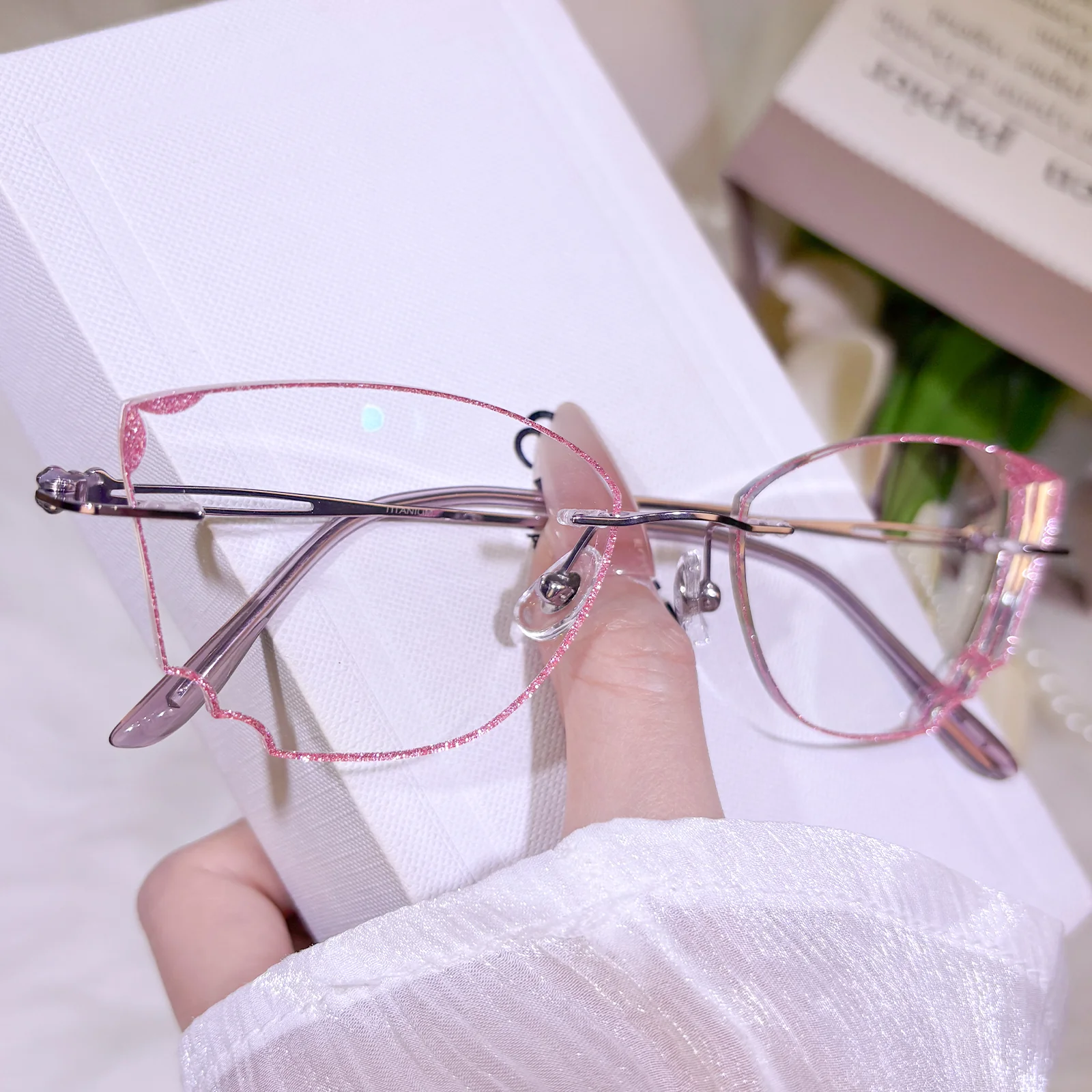 Reyna Eyeglasses - Image 20