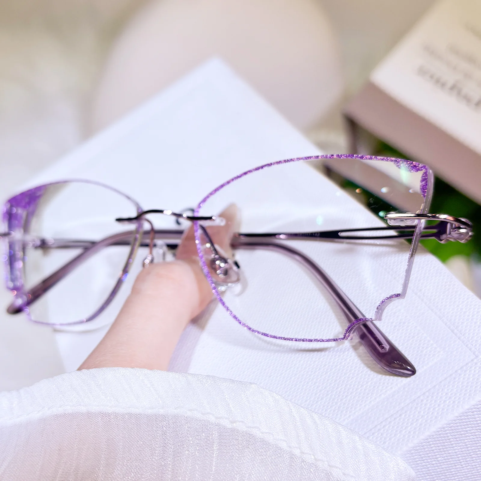 Reyna Eyeglasses - Image 3