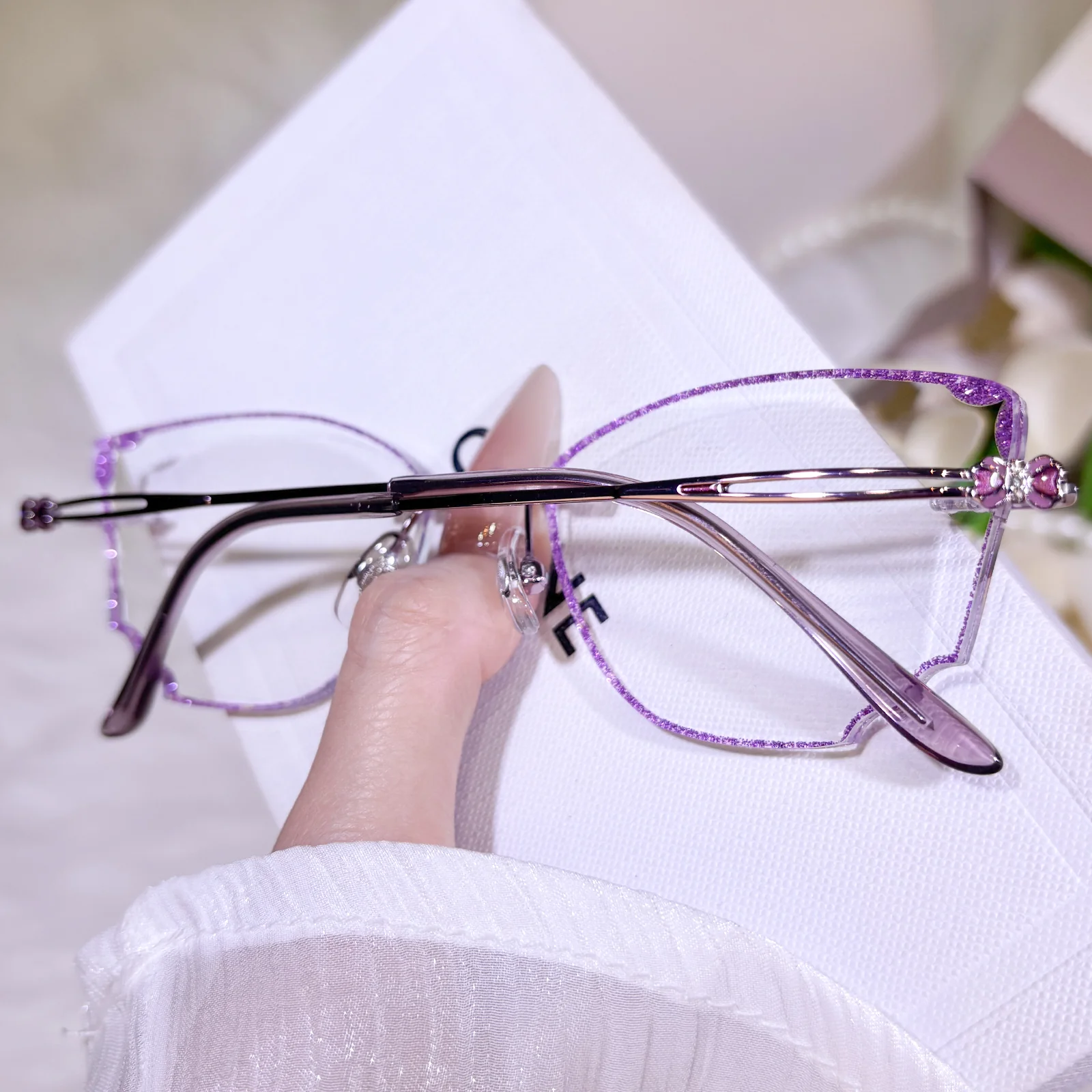 Reyna Eyeglasses - Image 6