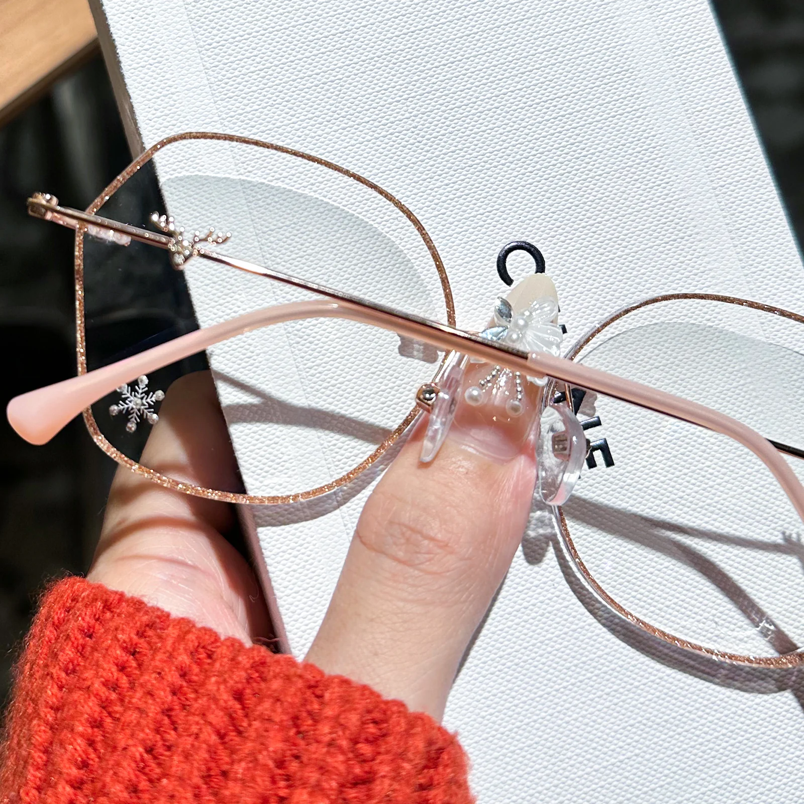 Roe Eyeglasses - Image 11