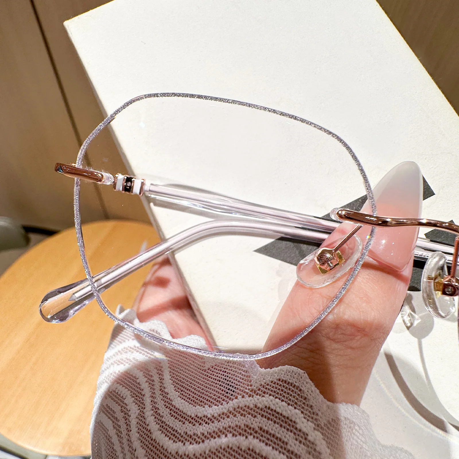 Ronni Eyeglasses - Image 4