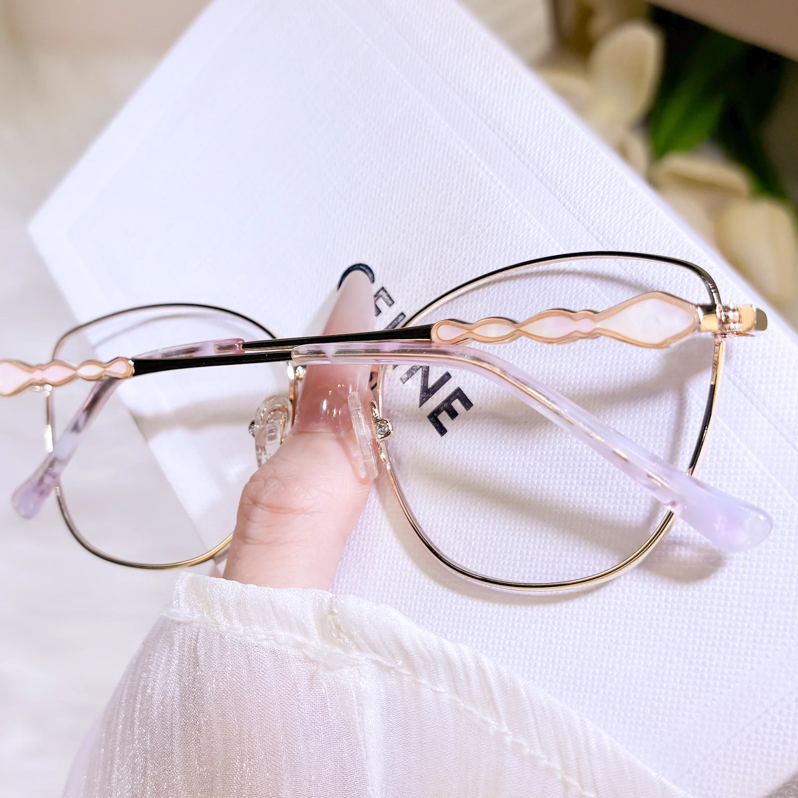 Ruiz Eyeglasses - Image 6