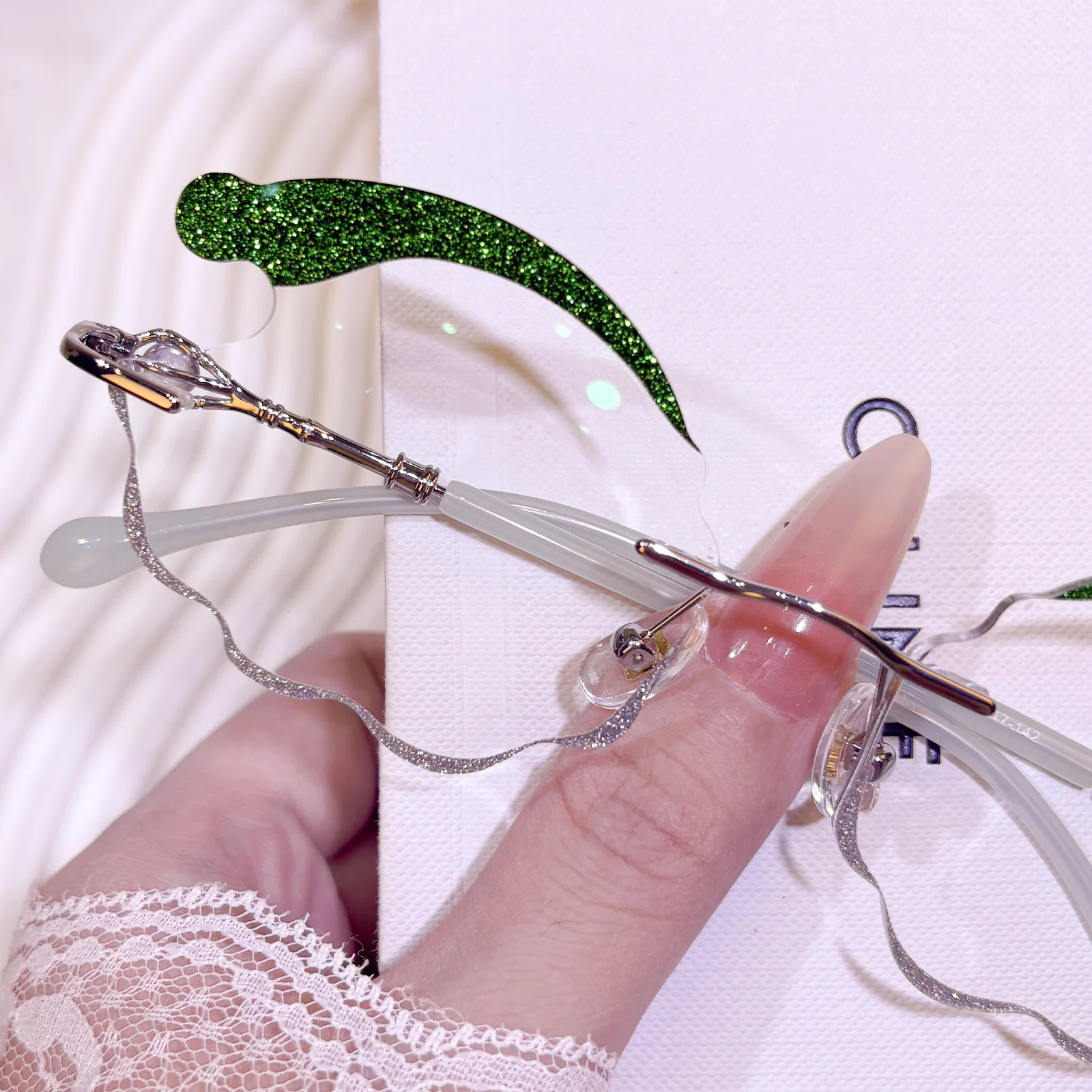 Santa Eyeglasses - Image 15