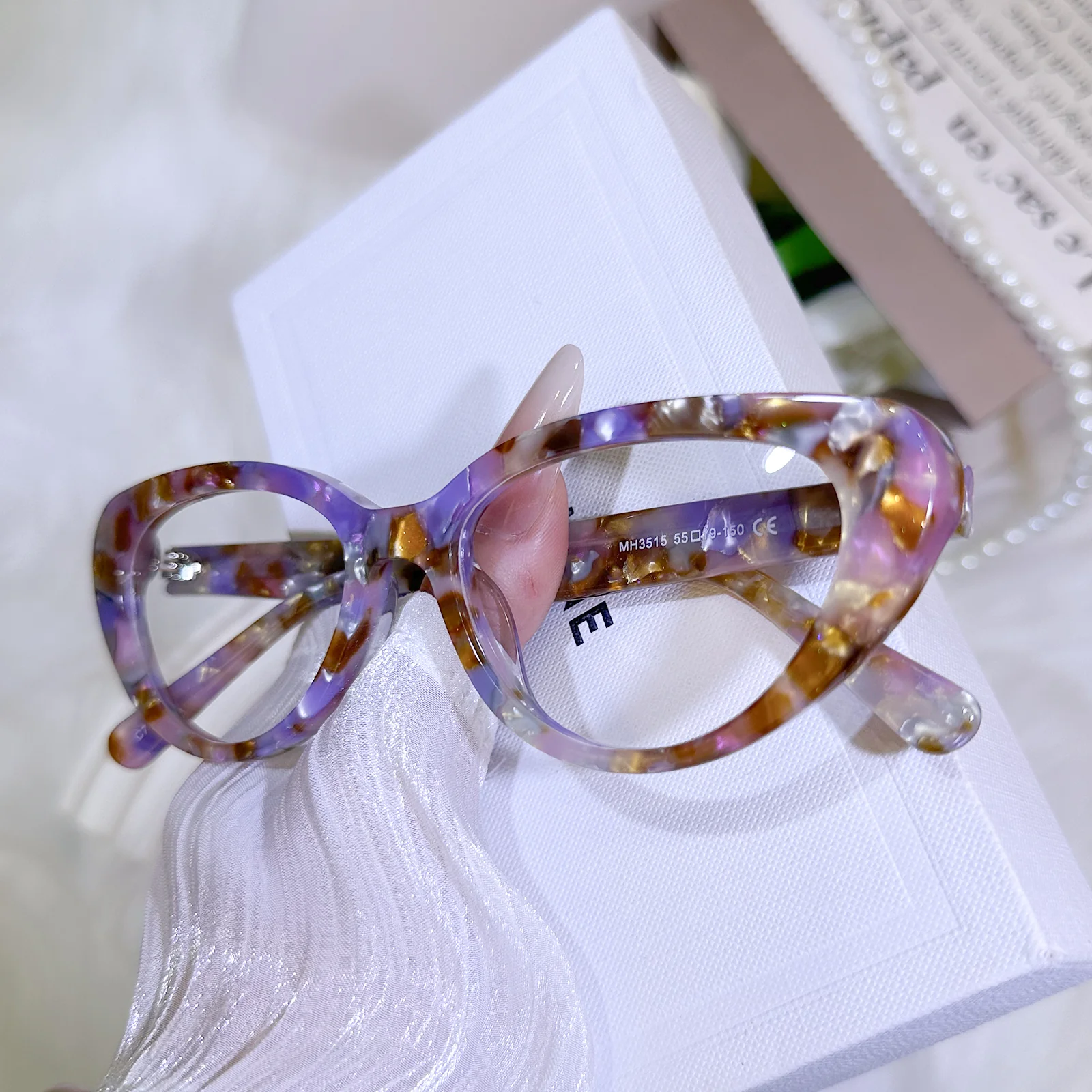 Saya Eyeglasses - Image 3