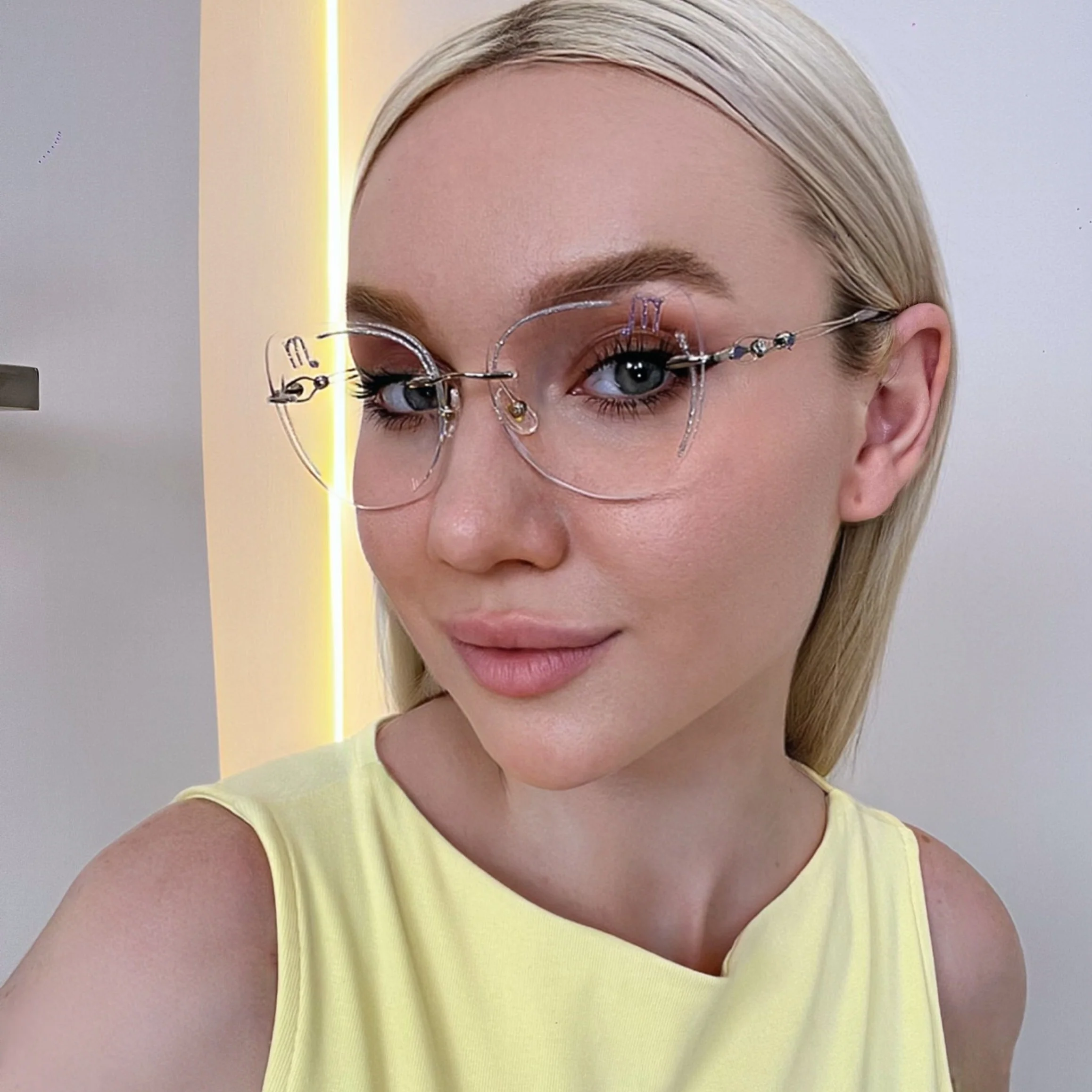 Scorpio Eyeglasses - Image 2