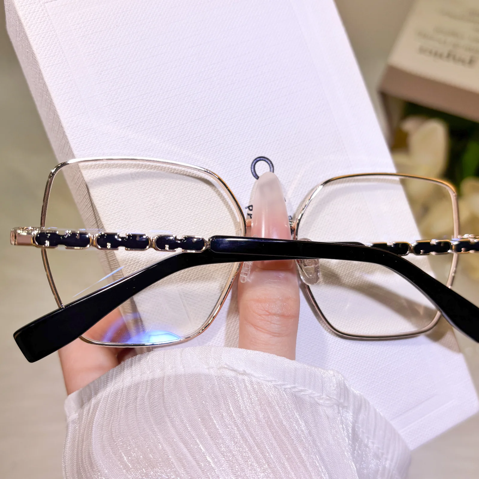 Shay Eyeglasses - Image 5