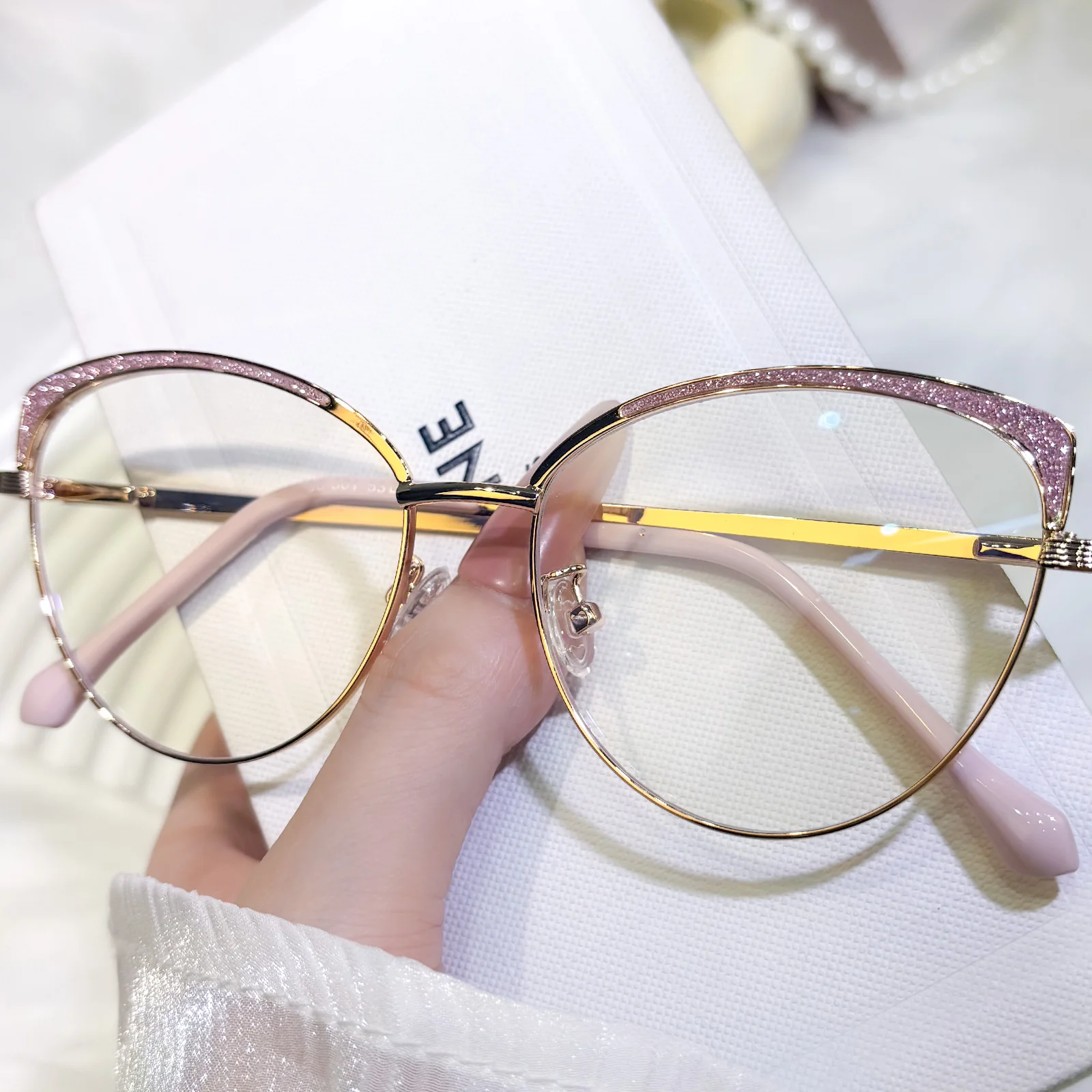 Shaye Eyeglasses - Image 15