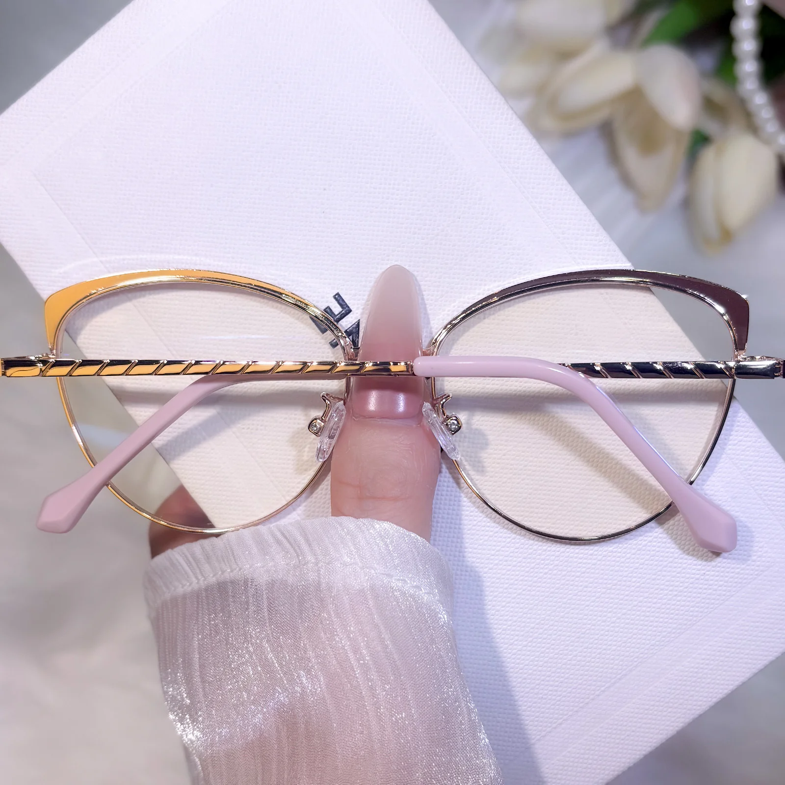 Shaye Eyeglasses - Image 16